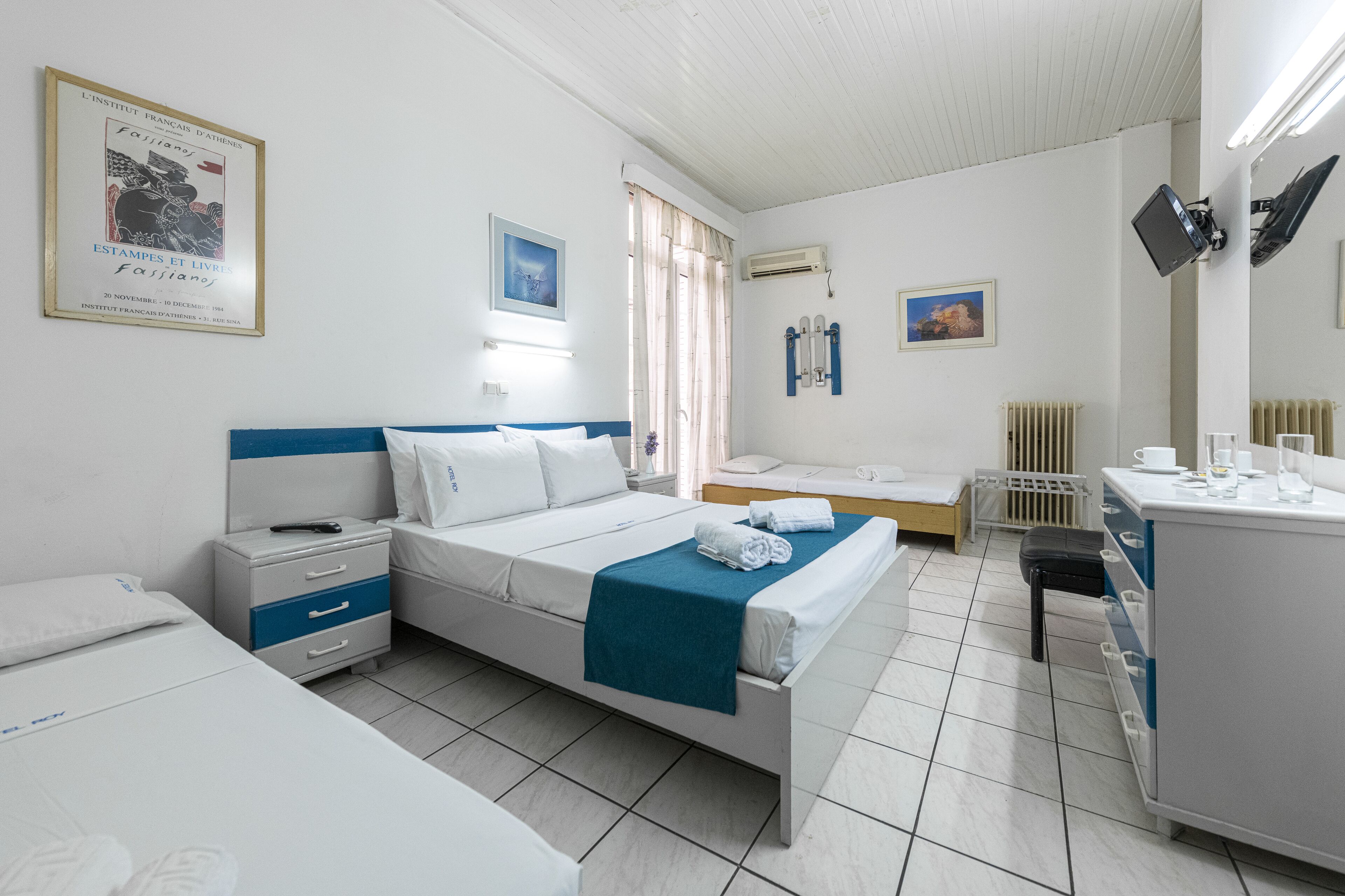 Roy Hotel