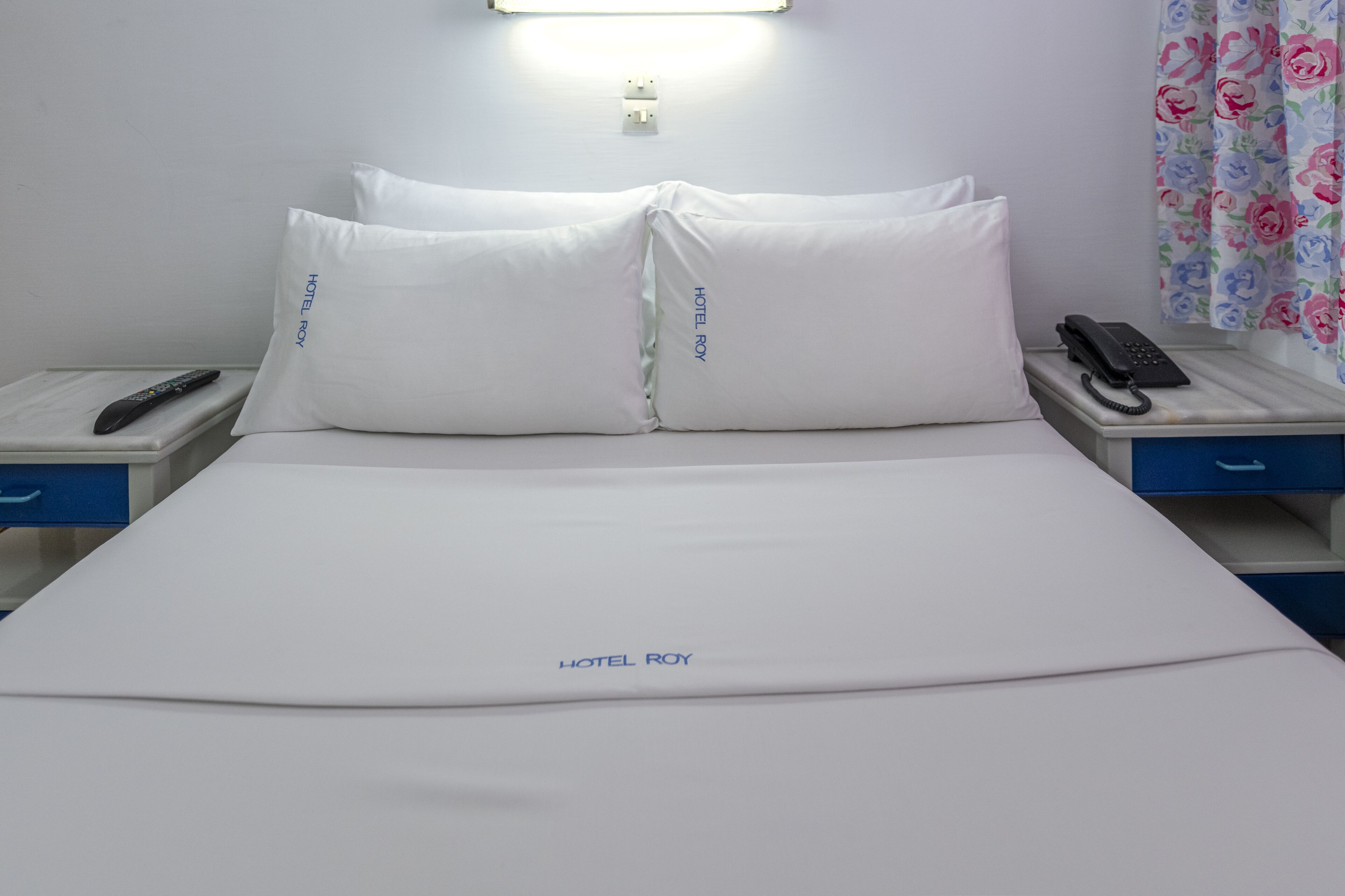 Roy Hotel