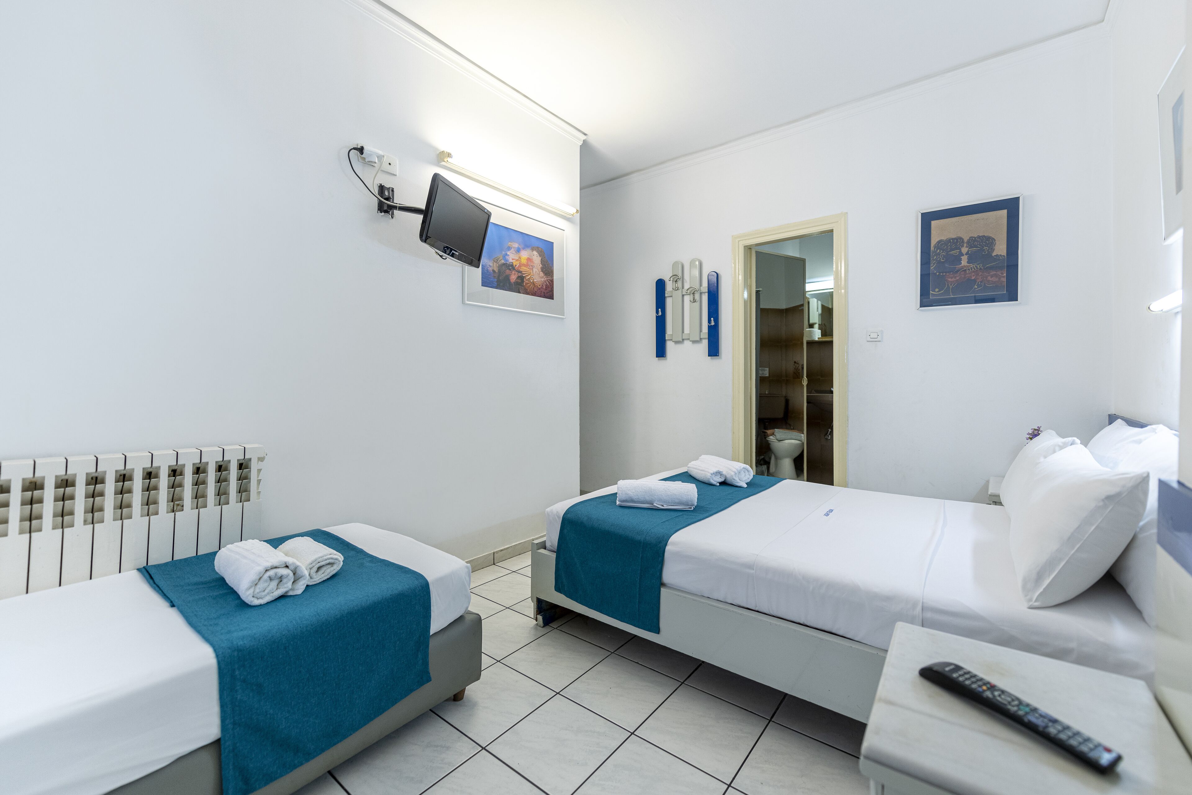 Roy Hotel