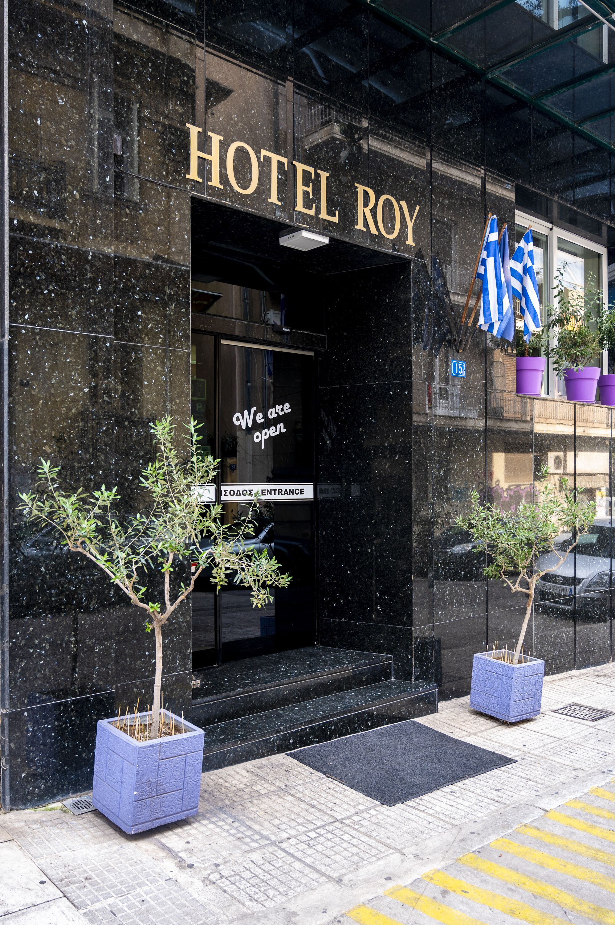 Roy Hotel