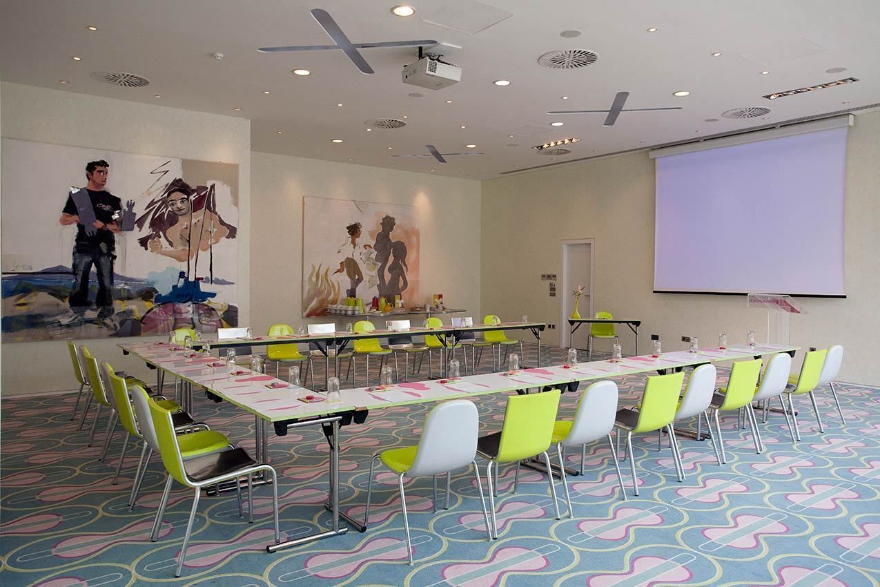 Semiramis Hotel
