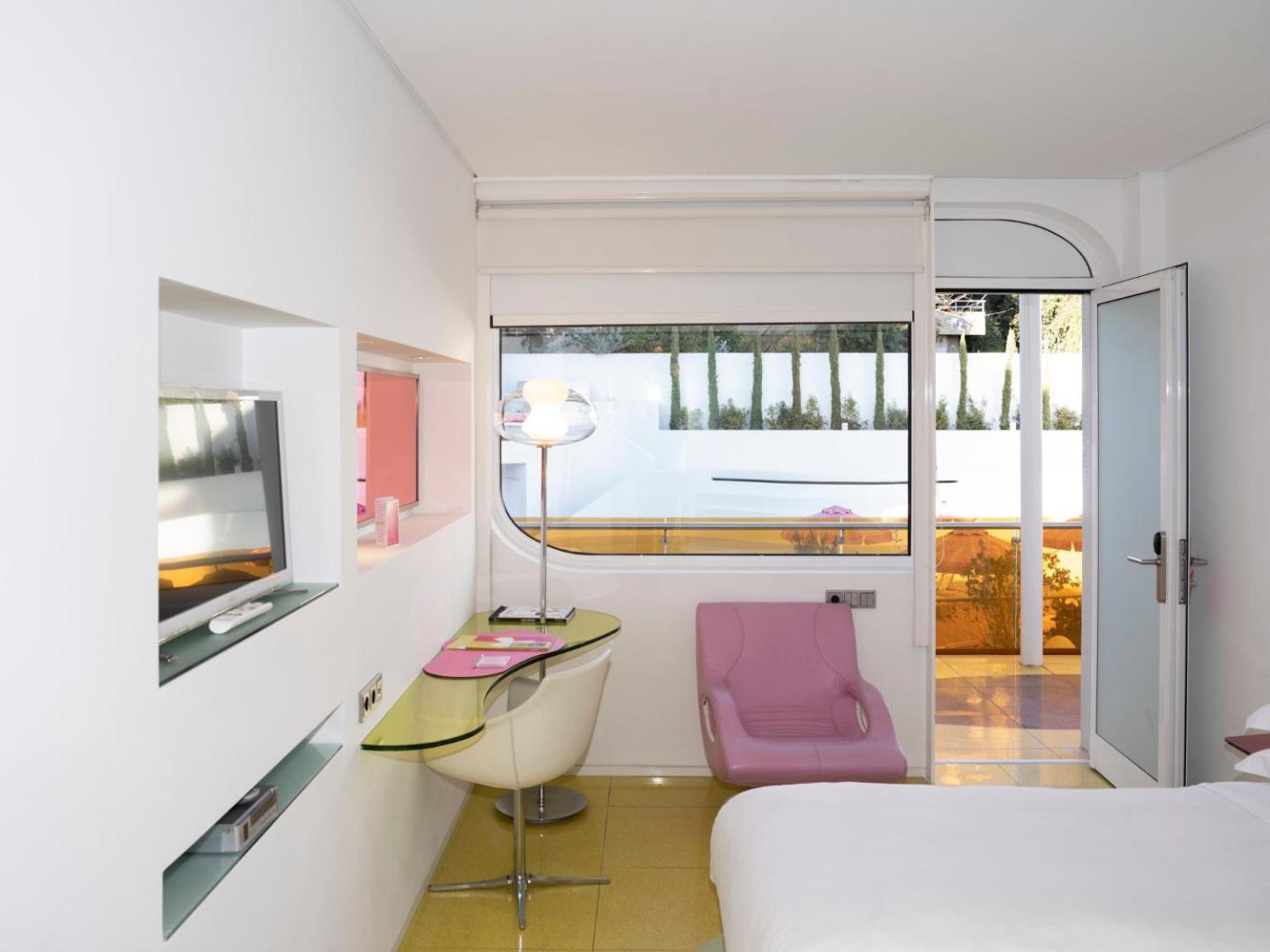 Semiramis Hotel