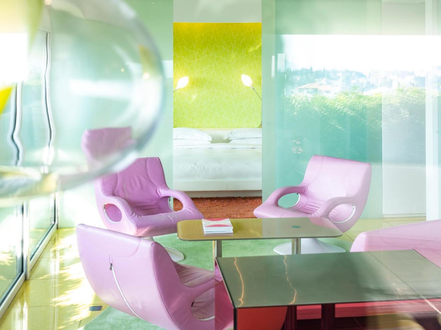 Semiramis Hotel