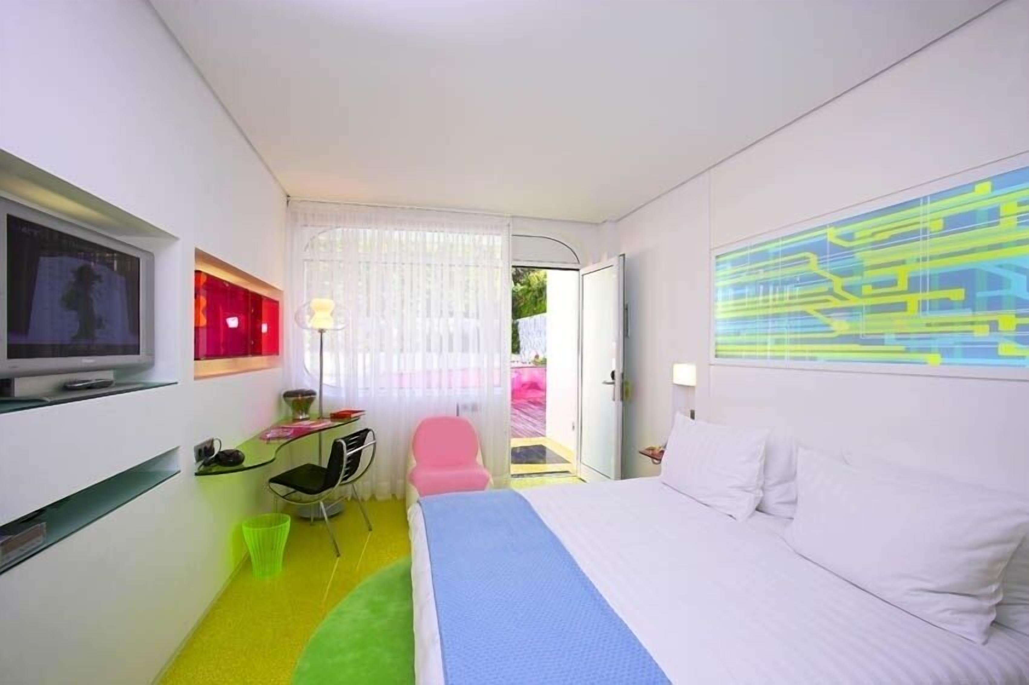 Semiramis Hotel
