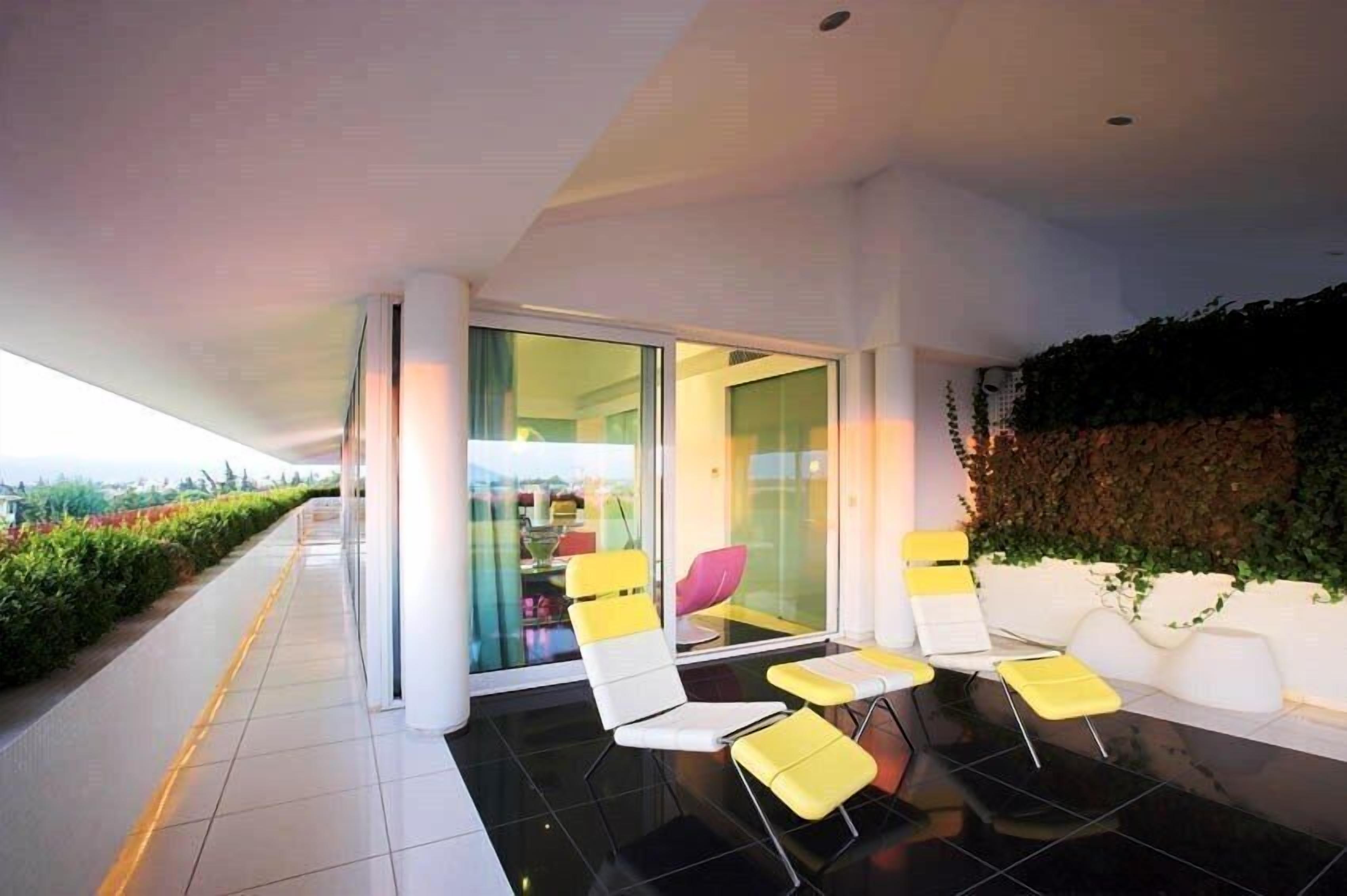 Semiramis Hotel