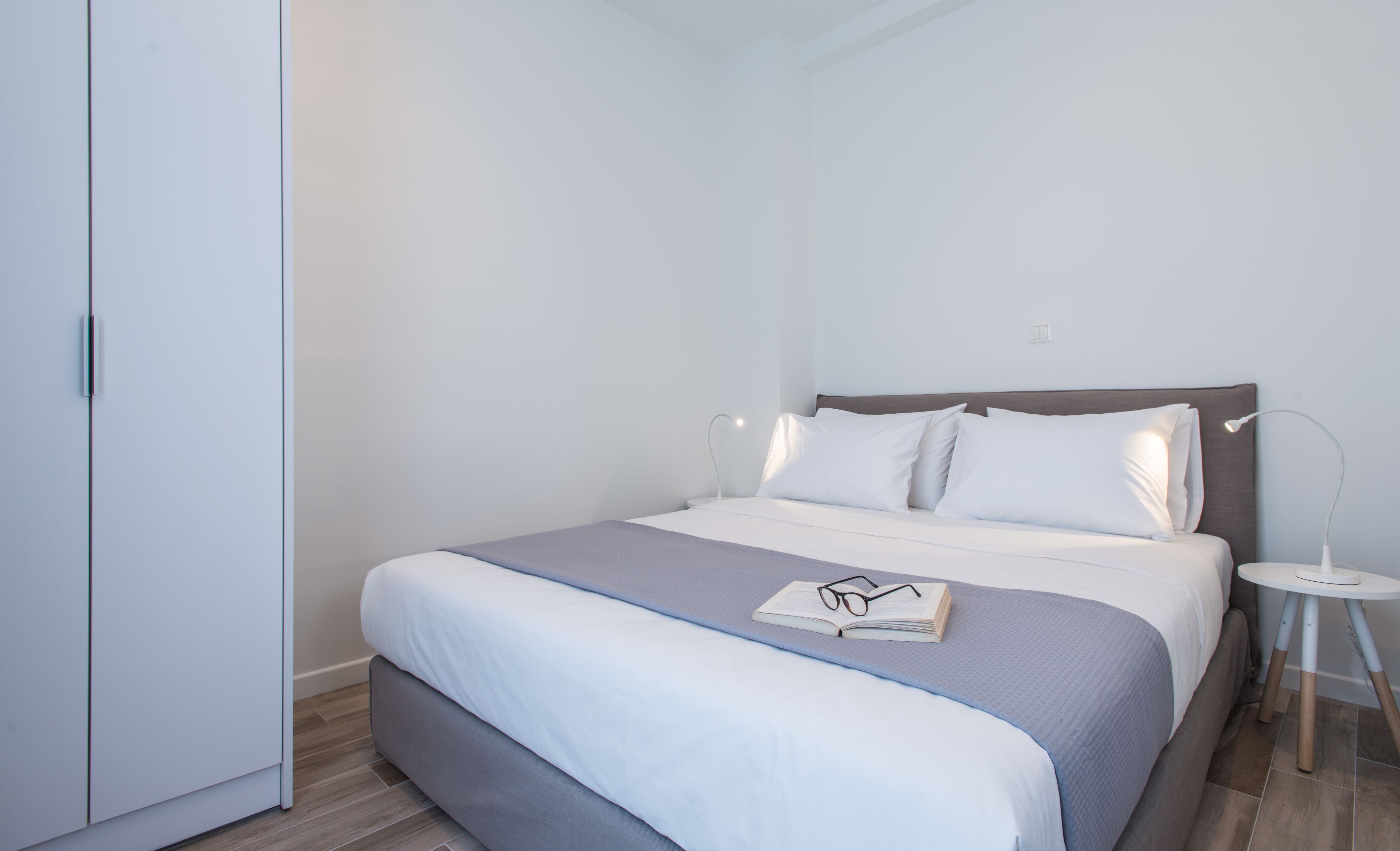 SpotApart Residences