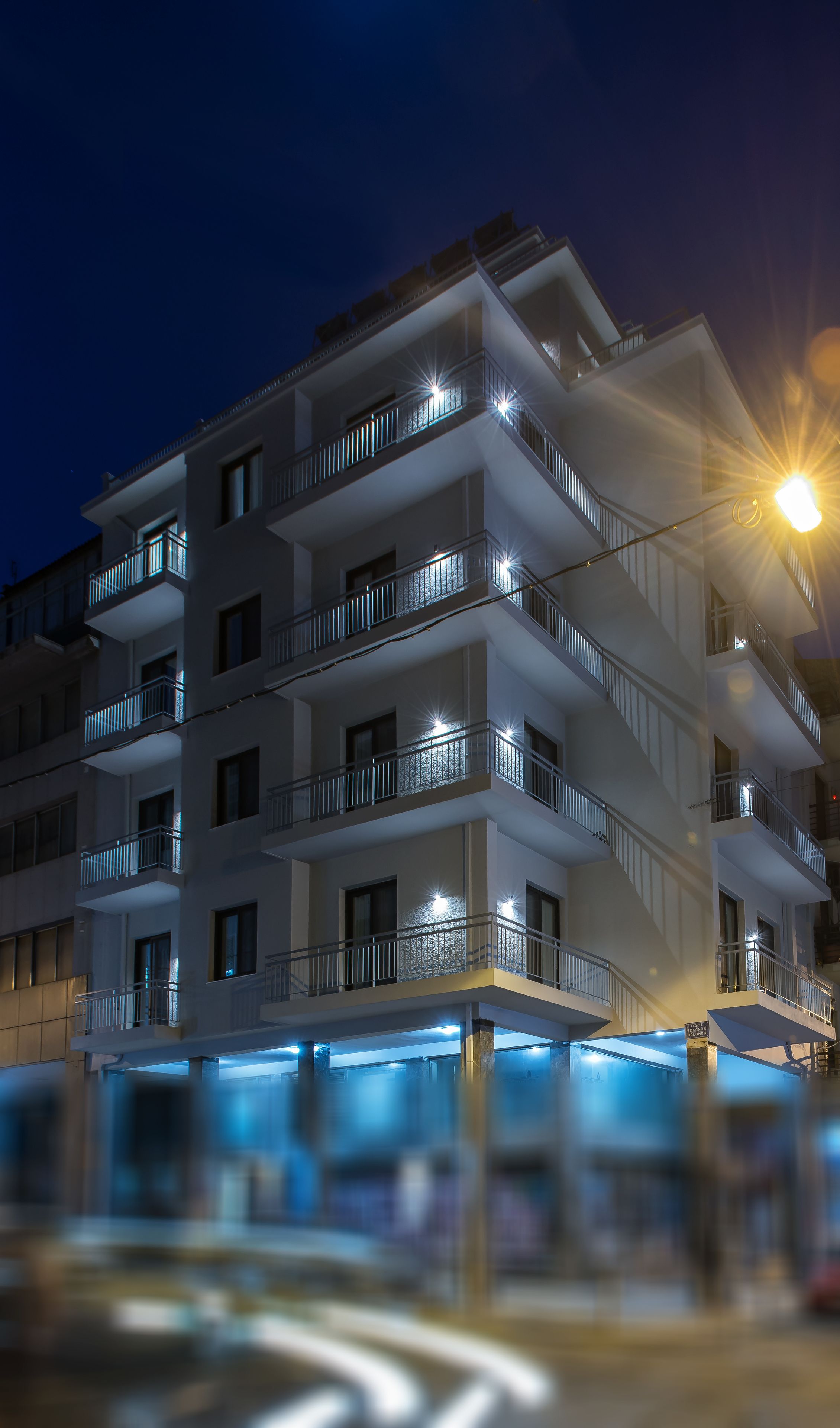 SpotApart Residences