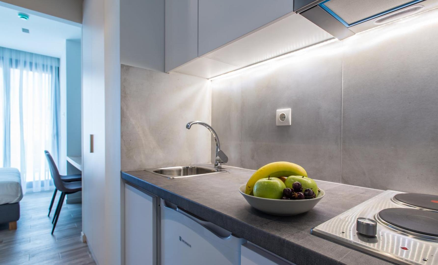 SpotApart Residences