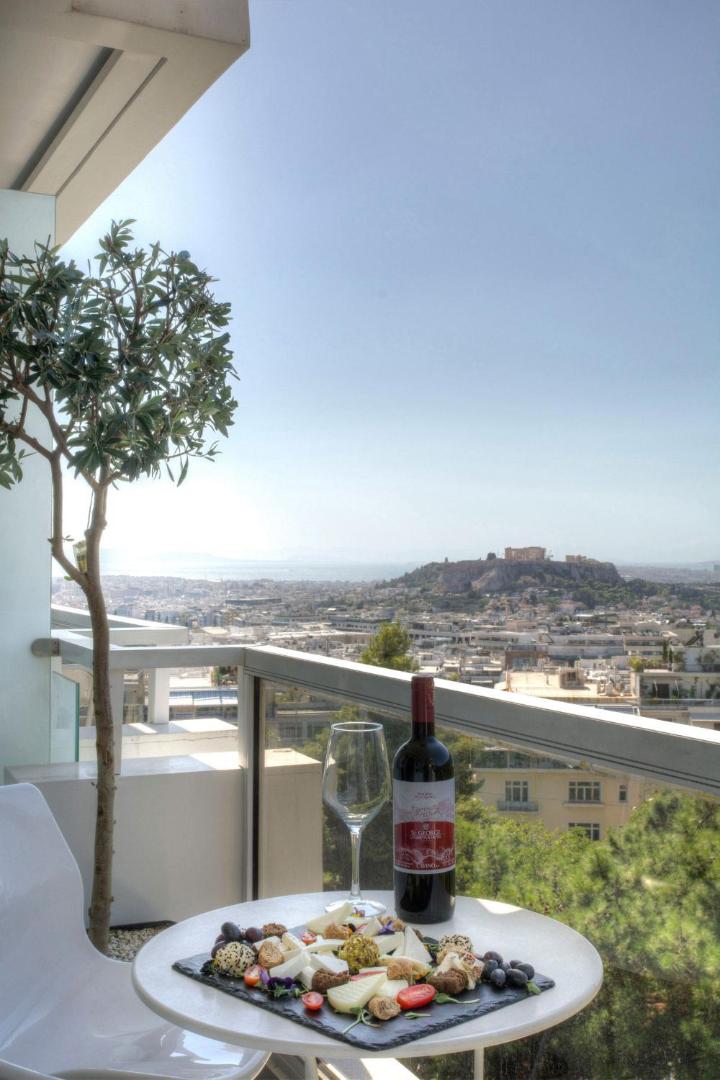 St. George Lycabettus Lifestyle Hotel