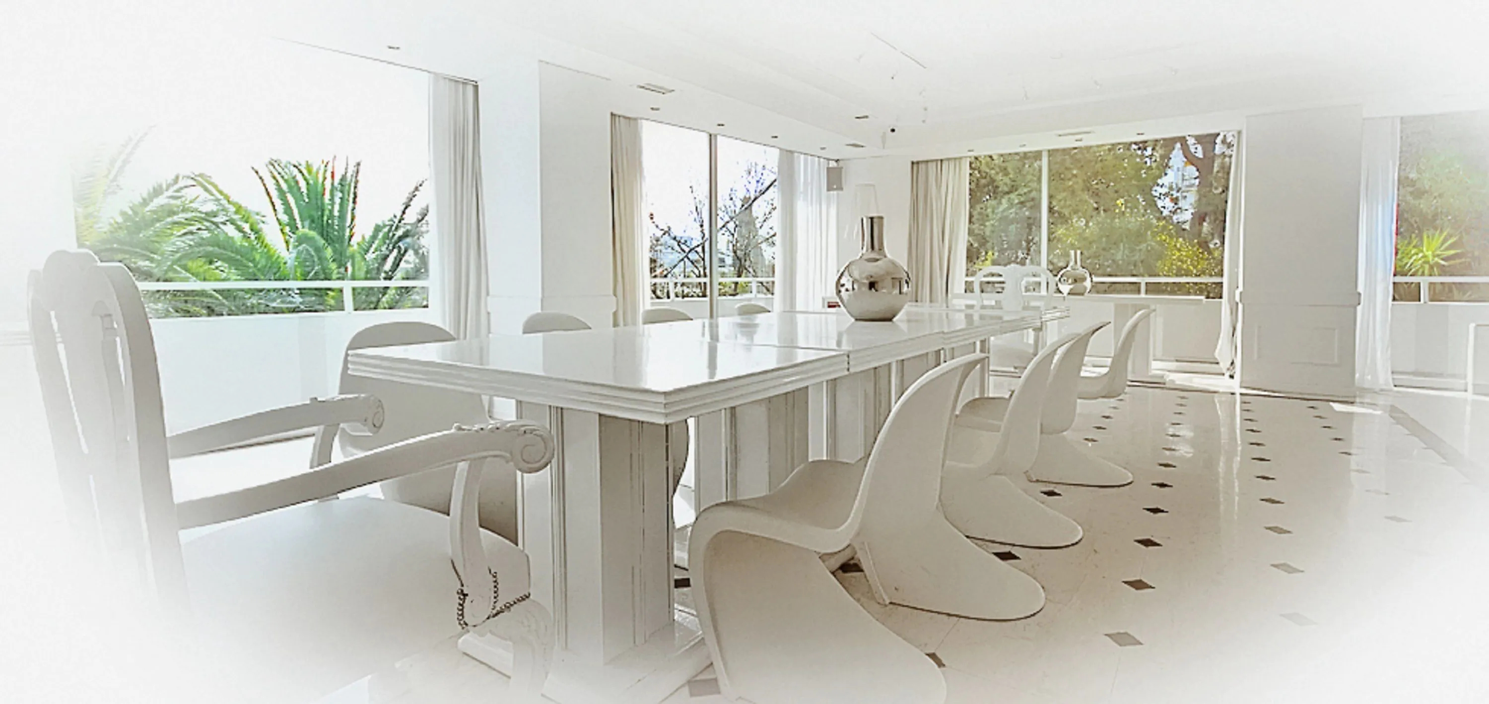 St. George Lycabettus Lifestyle Hotel