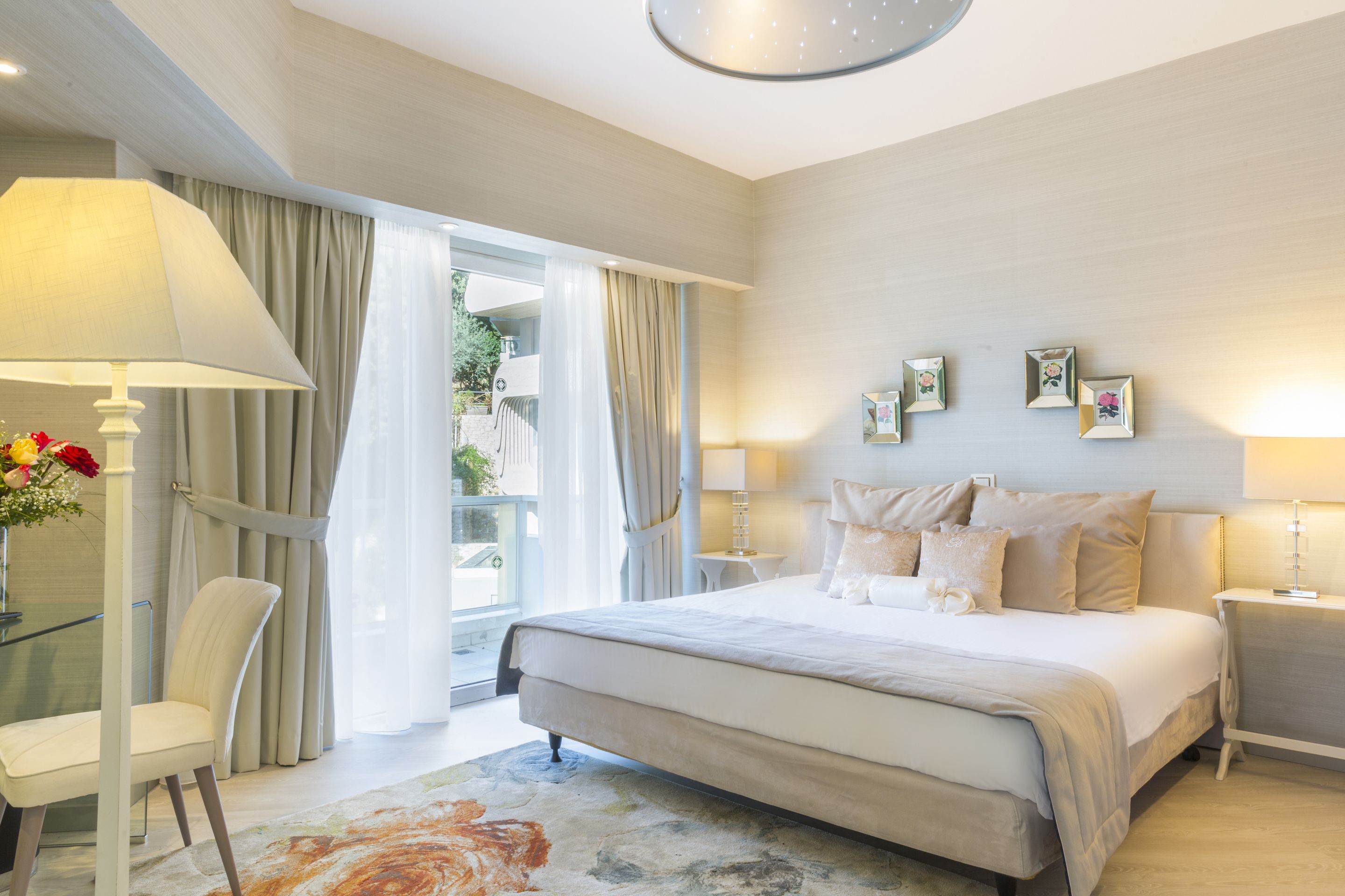 St. George Lycabettus Lifestyle Hotel