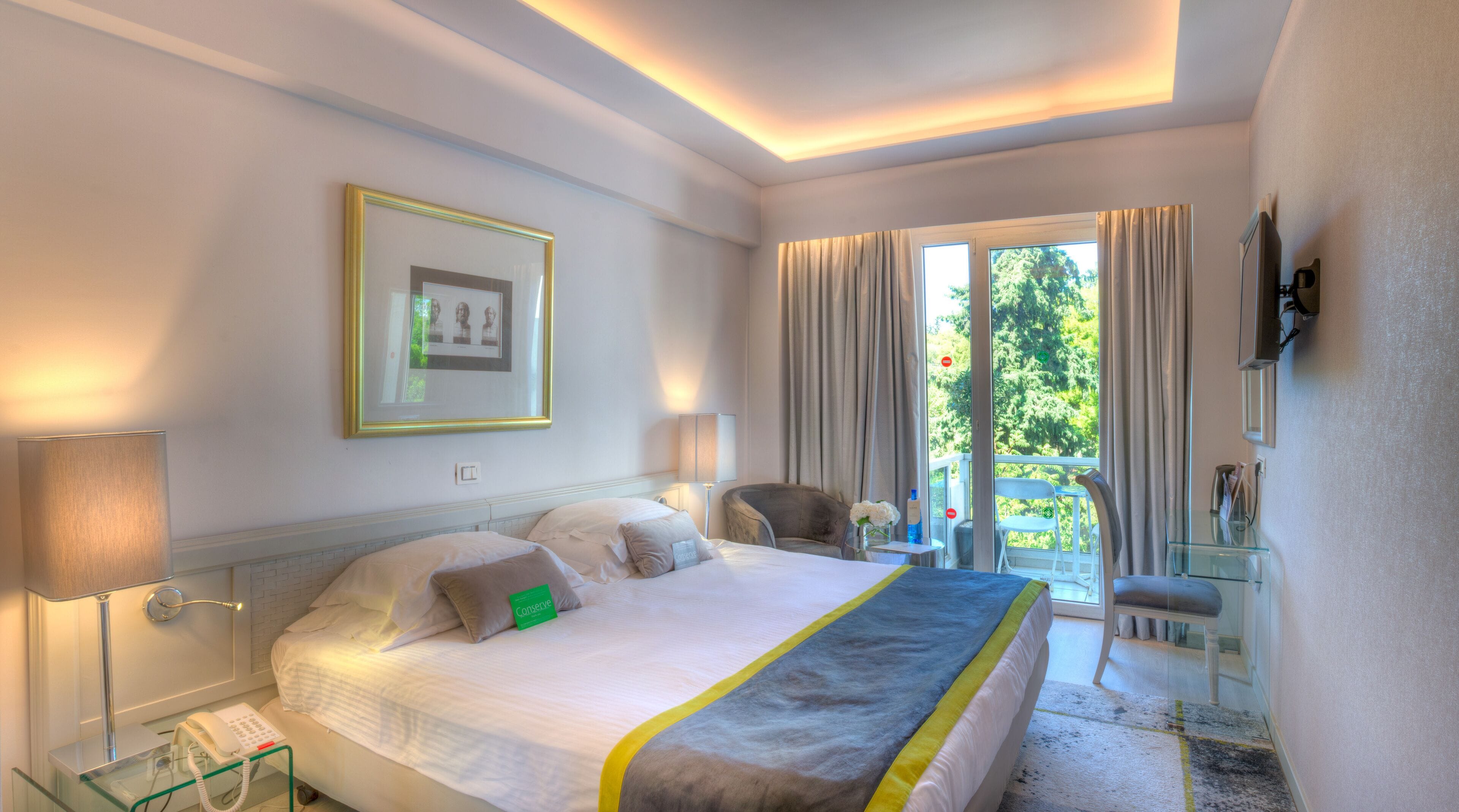 St. George Lycabettus Lifestyle Hotel