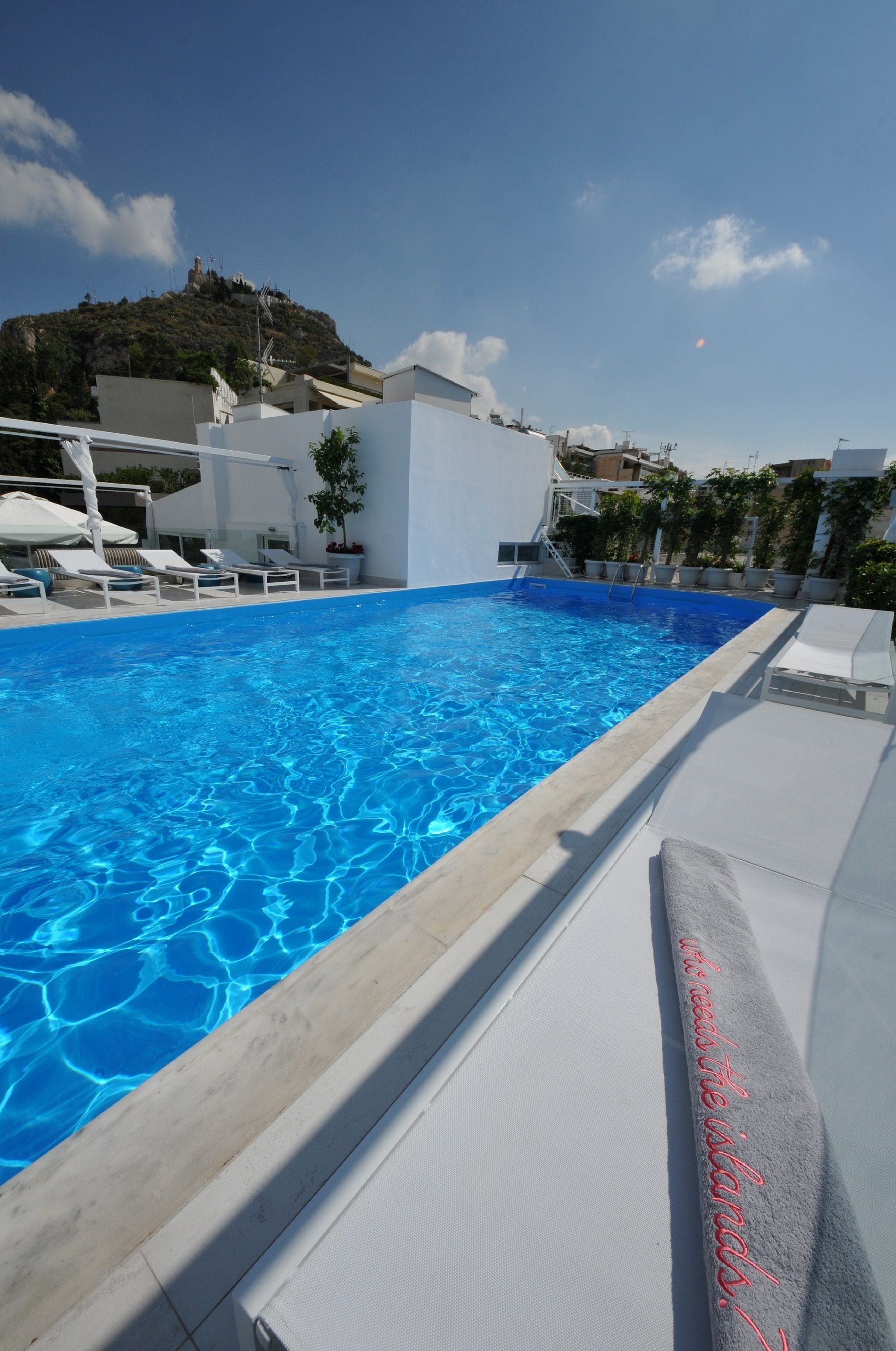 St. George Lycabettus Lifestyle Hotel