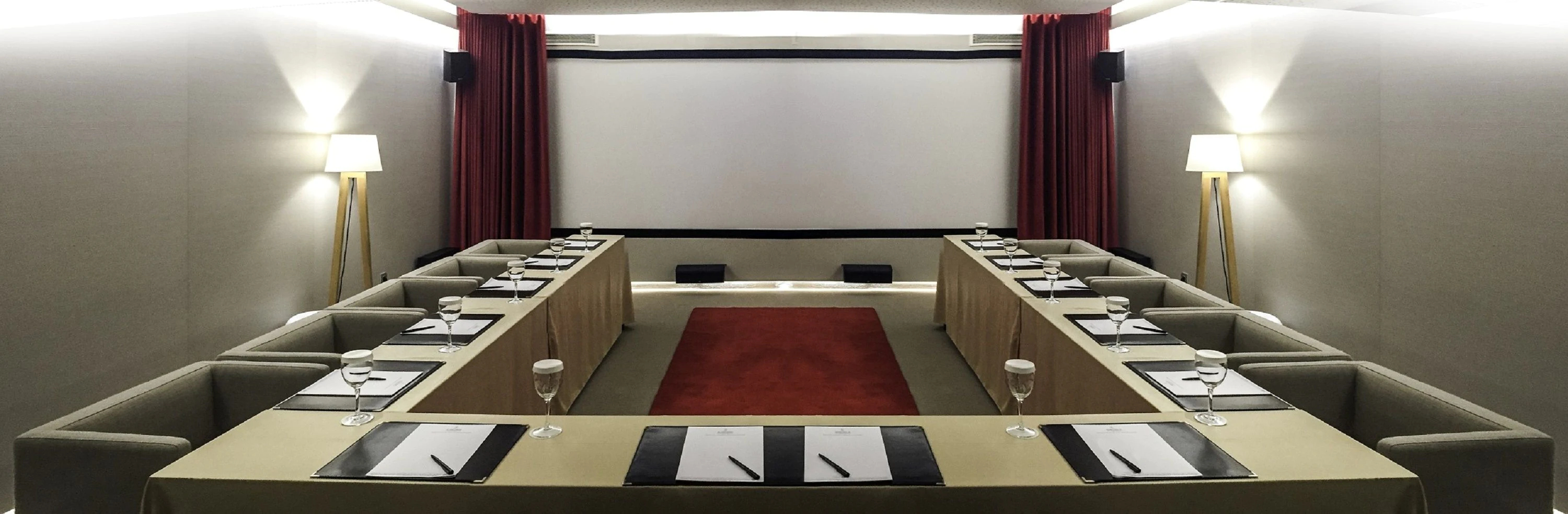 St. George Lycabettus Lifestyle Hotel
