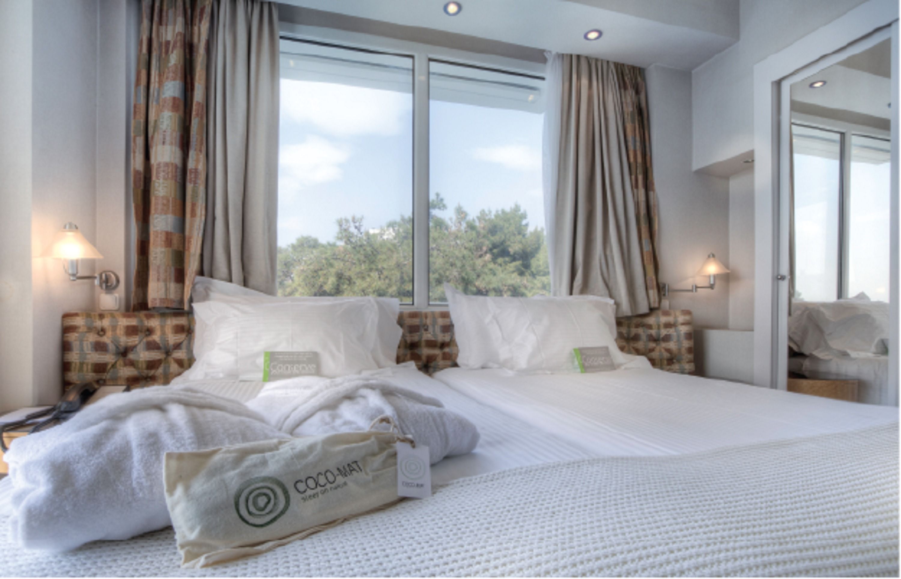 St. George Lycabettus Lifestyle Hotel