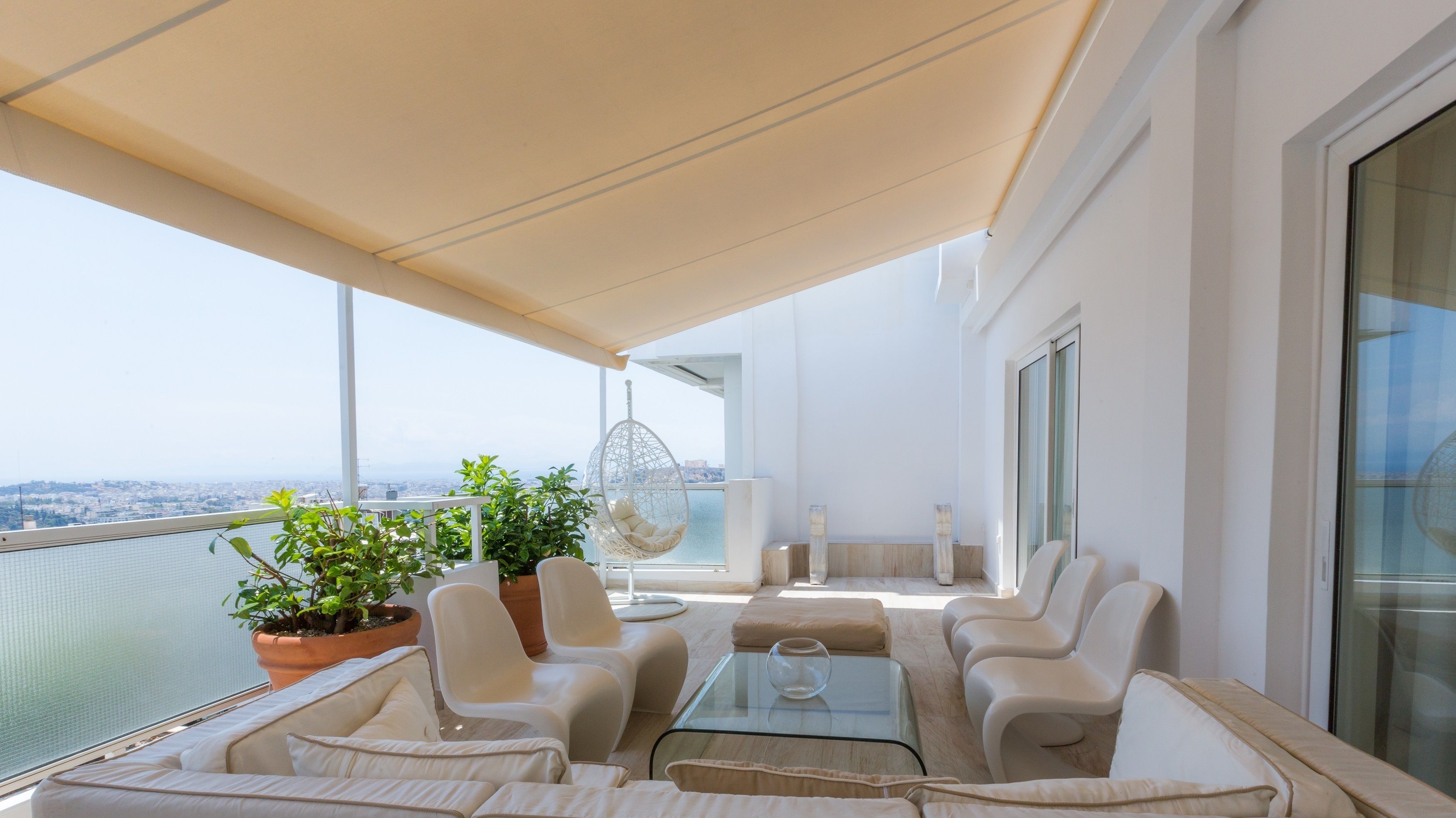 St. George Lycabettus Lifestyle Hotel