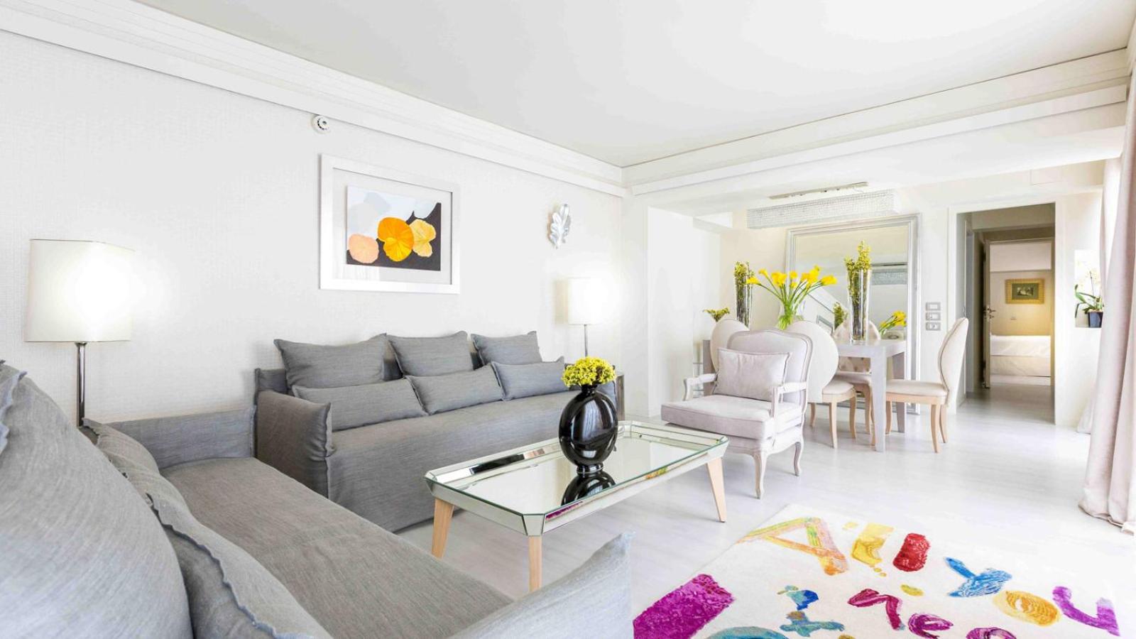 St. George Lycabettus Lifestyle Hotel