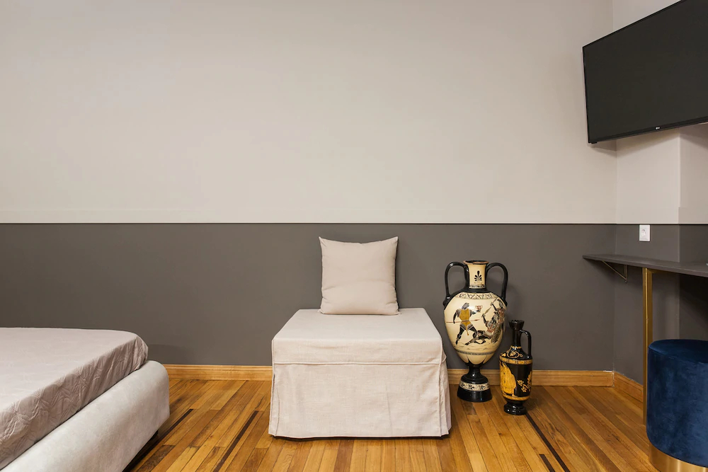 Step One Luxury Suites