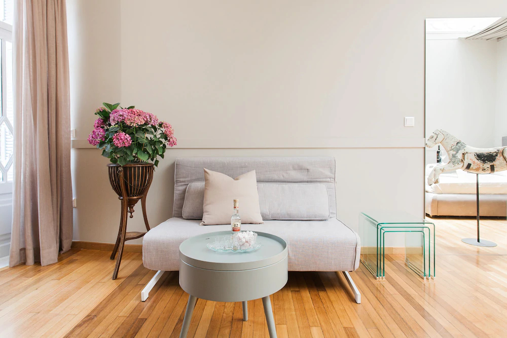 Step One Luxury Suites