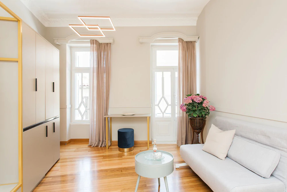 Step One Luxury Suites