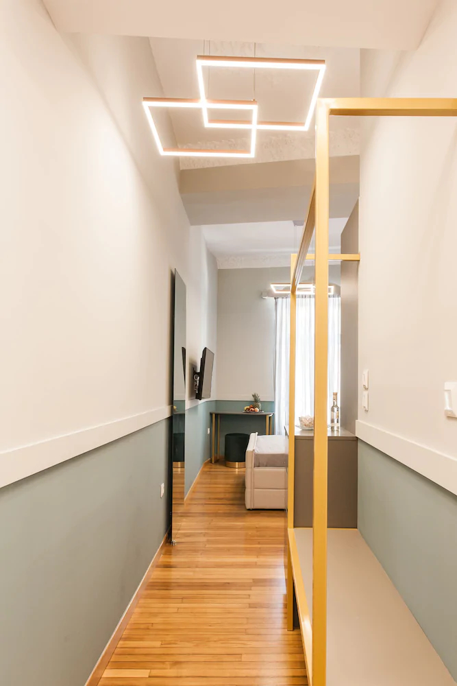 Step One Luxury Suites