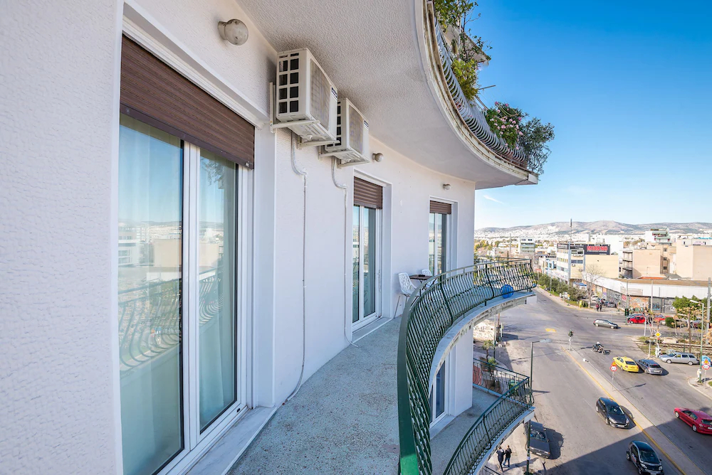 Super Paradise Apartments