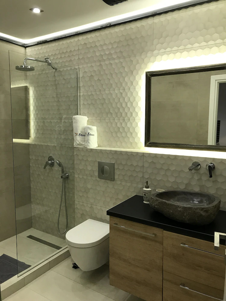 The Athenians Modern Apartments