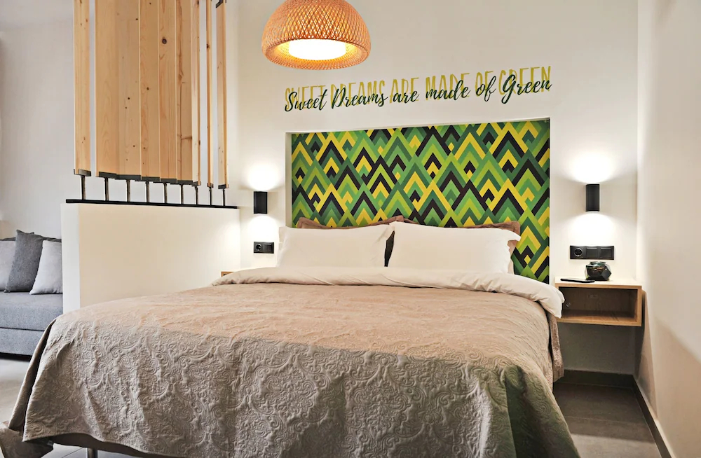 The Athenians Modern Apartments