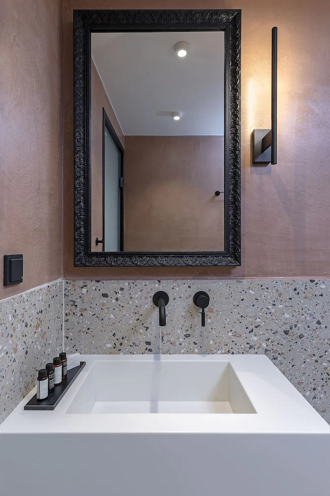 The Athenians Modern Apartments