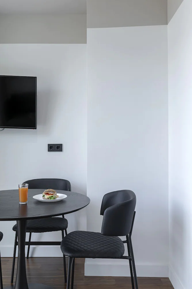 The Athenians Modern Apartments