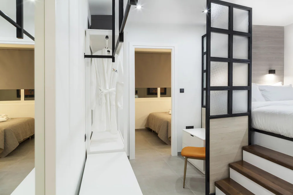 The Athenians Modern Apartments