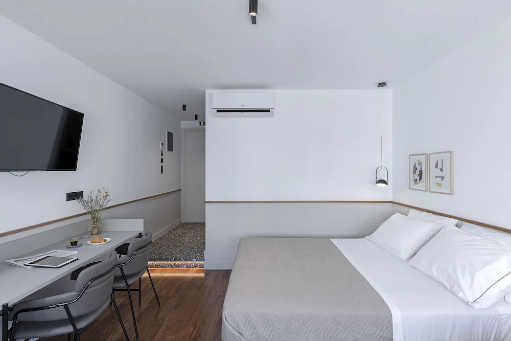 The Athenians Modern Apartments