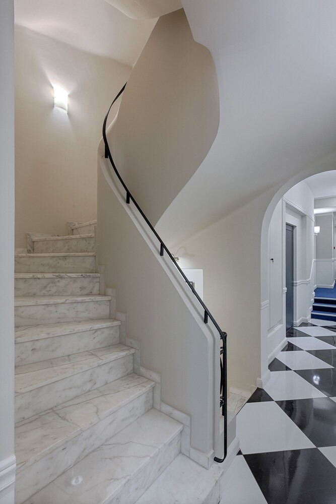 Classic Hotel by Athens Prime Hotels