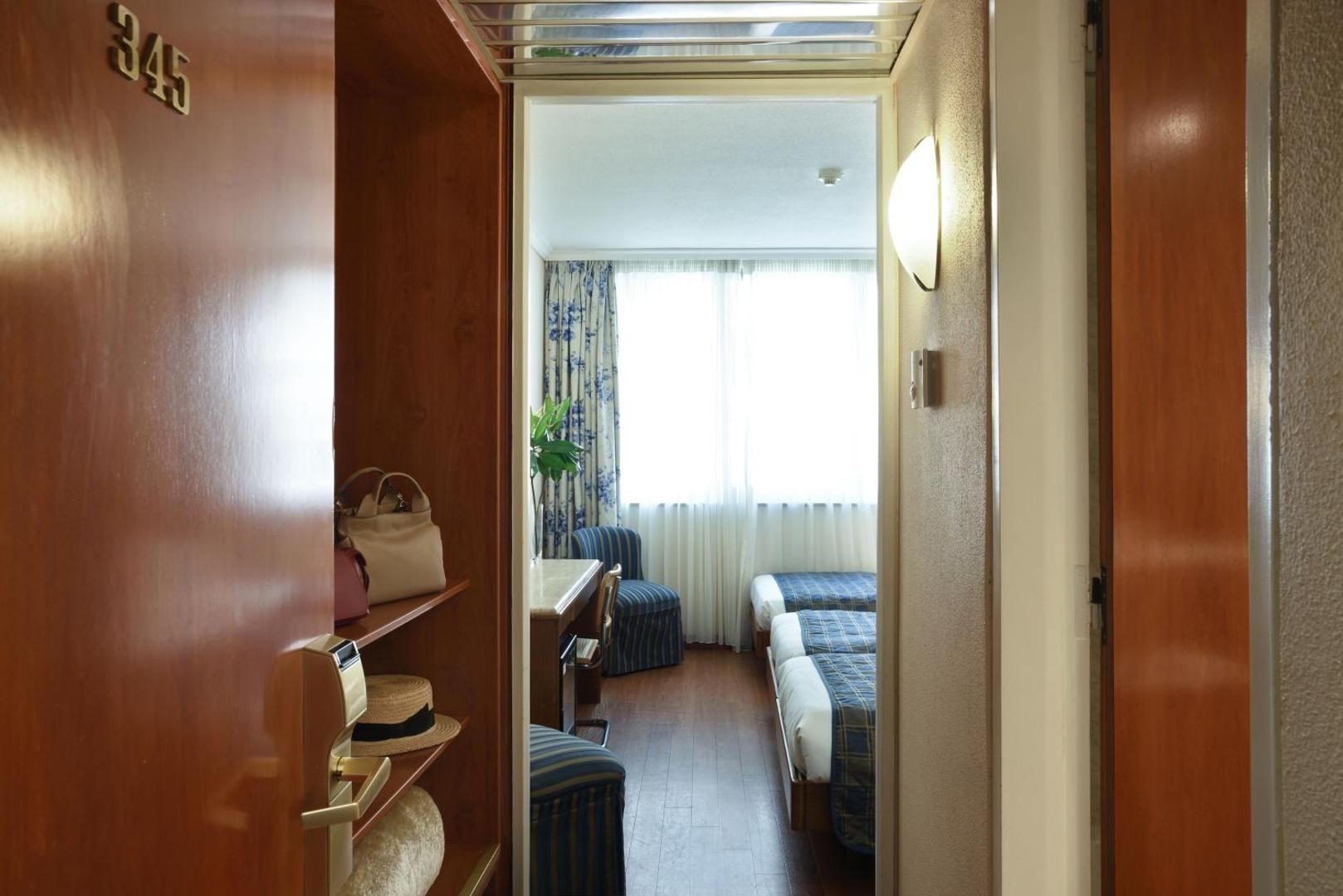 Titania Hotel Athens