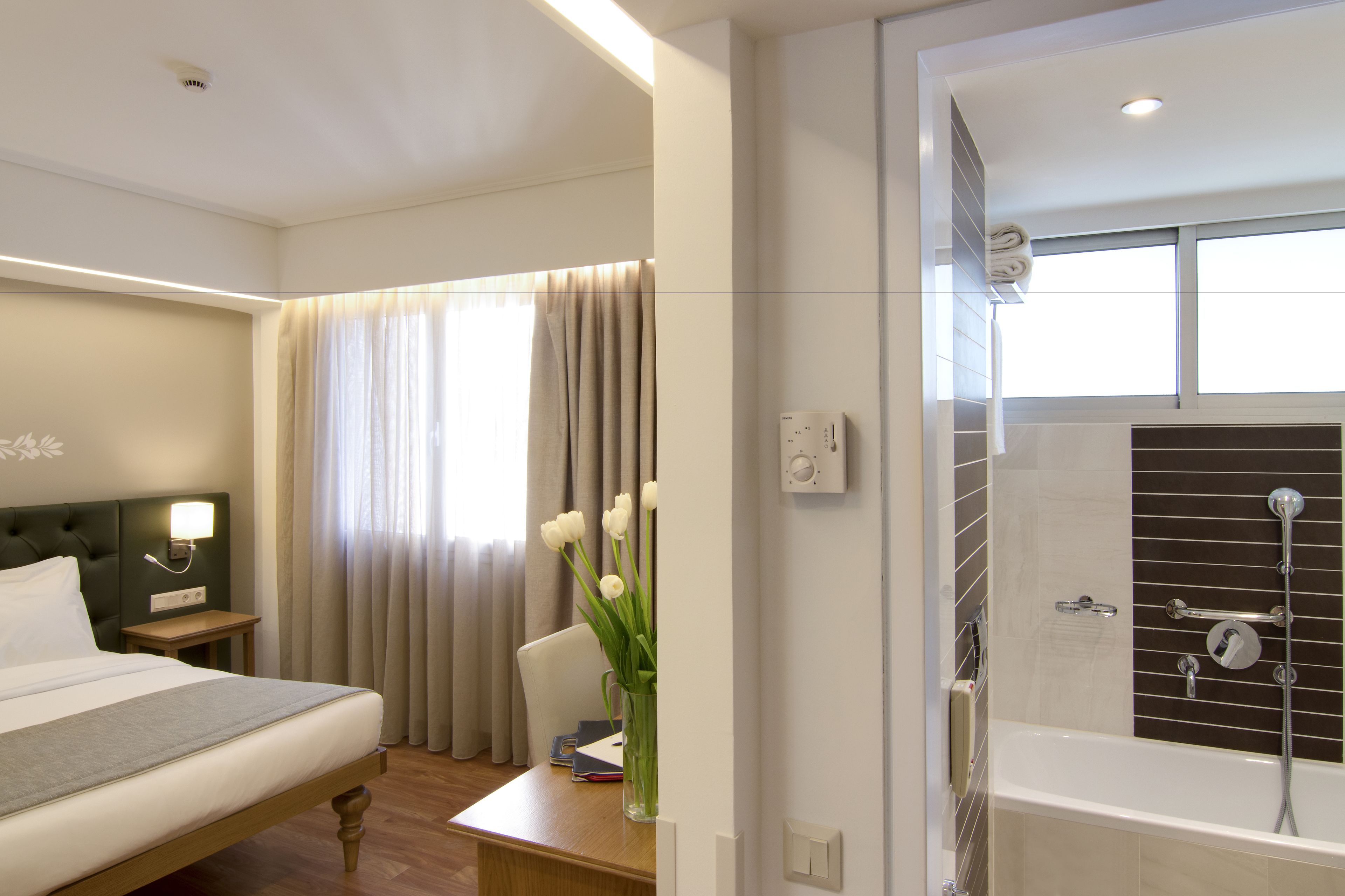 Titania Hotel Athens