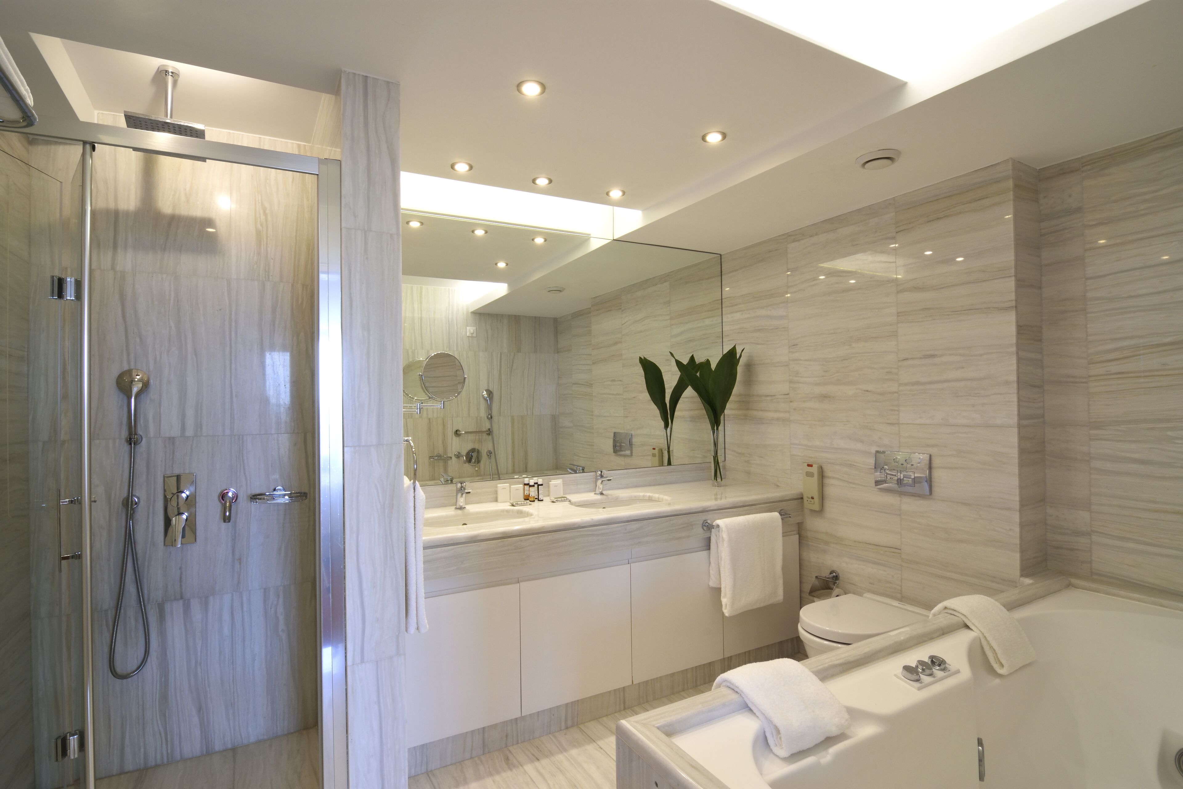 Titania Hotel Athens