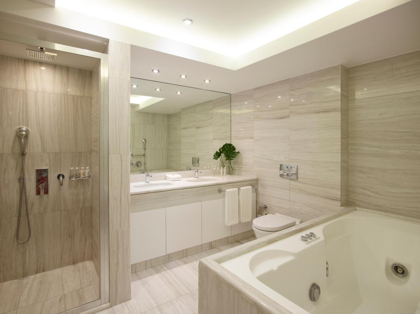Titania Hotel Athens