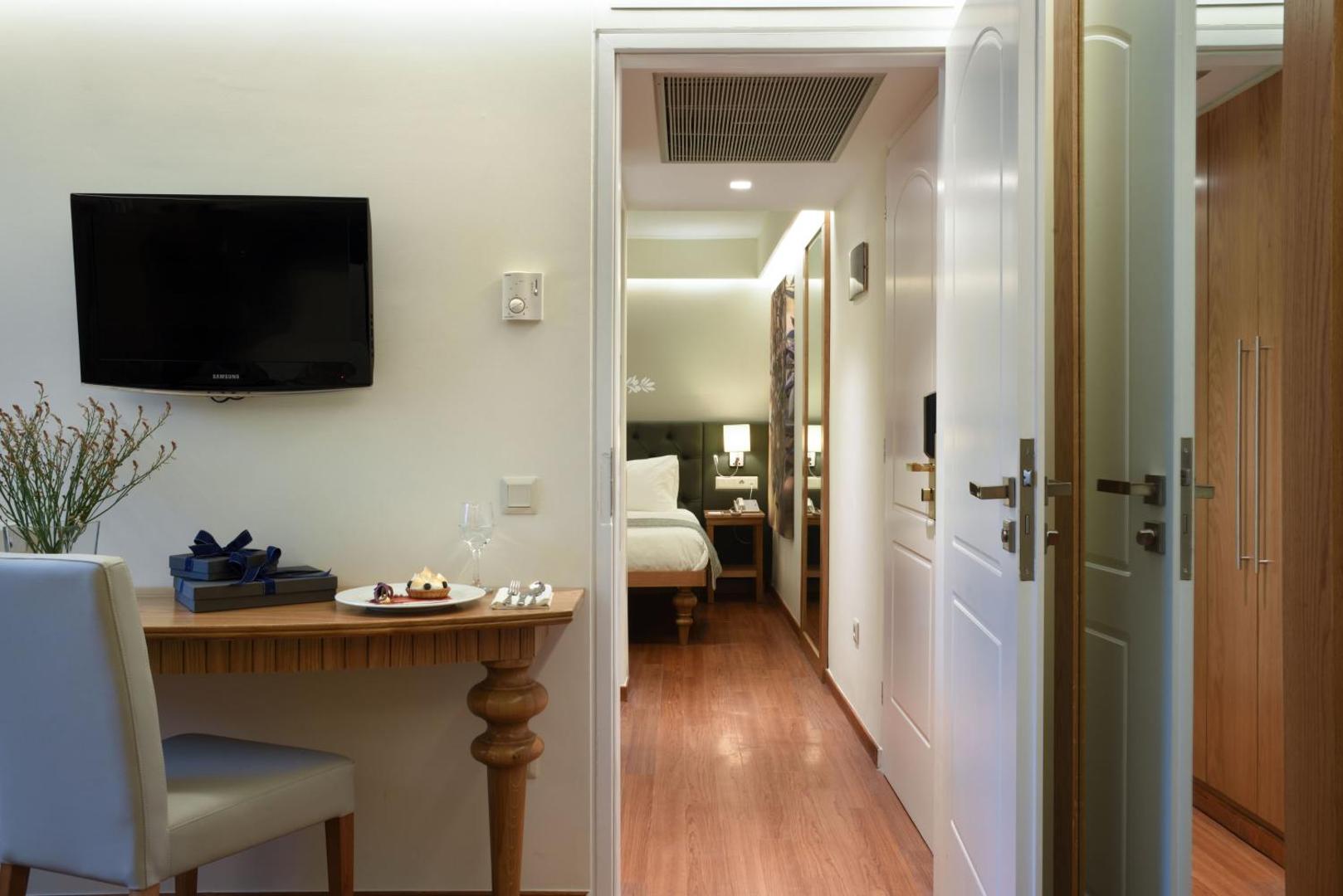 Titania Hotel Athens