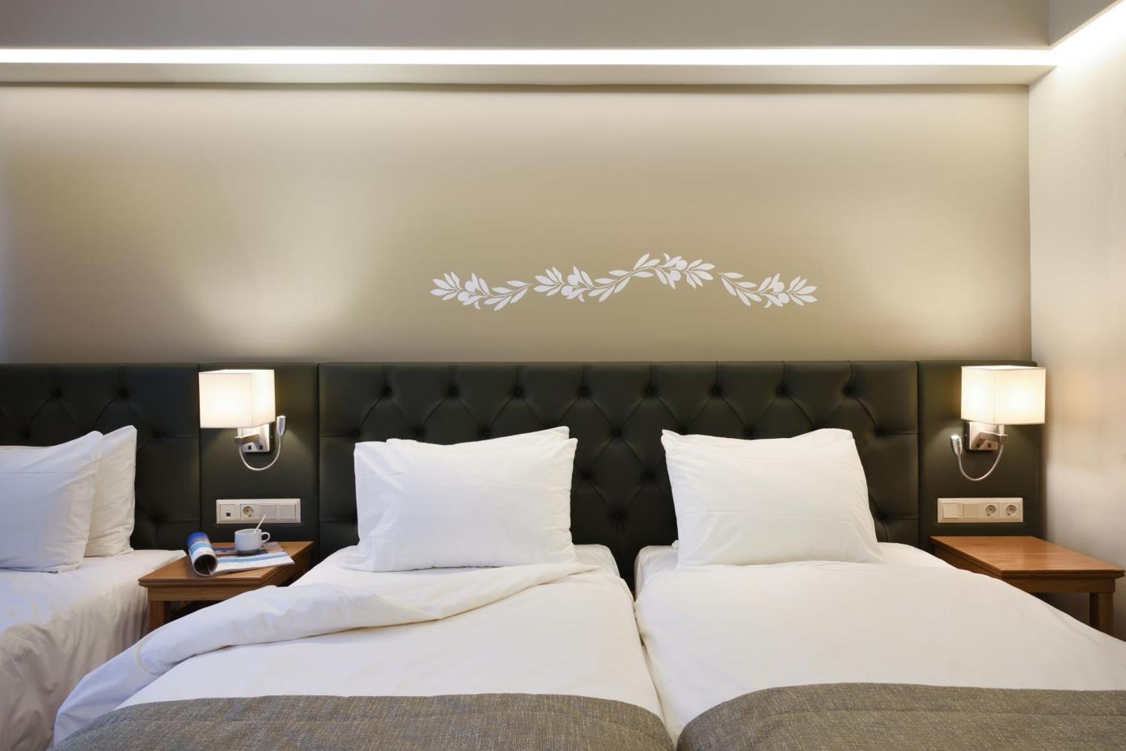 Titania Hotel Athens