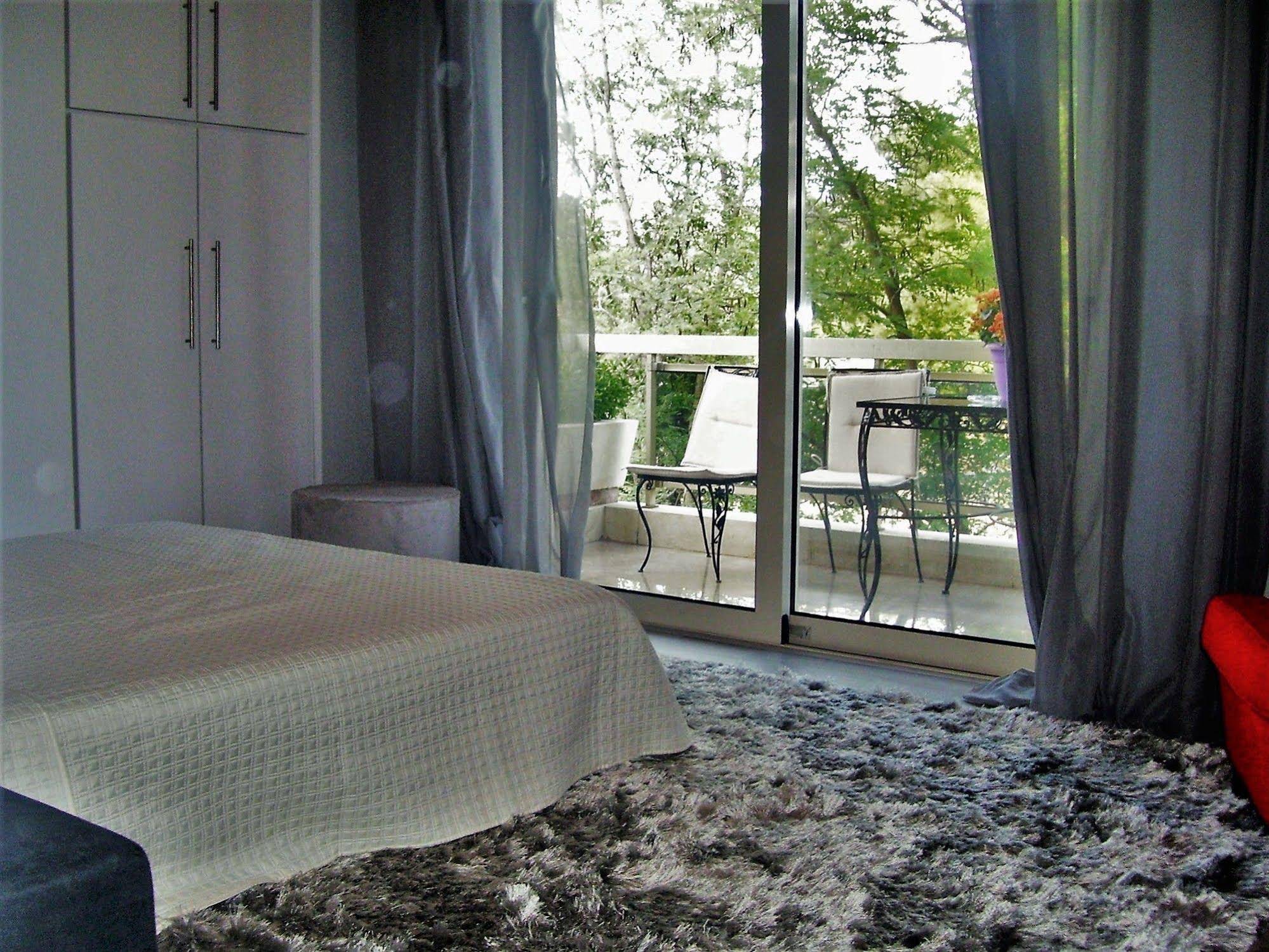 Urban Residence