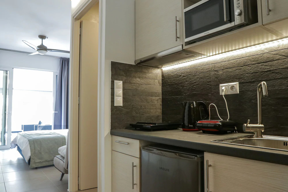V36 Suites