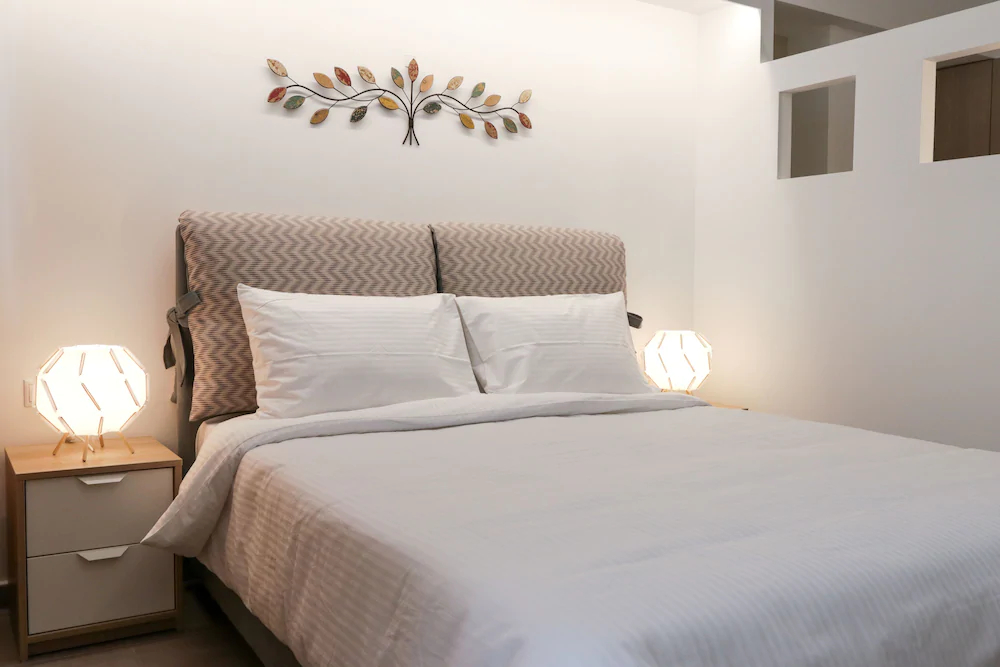 V36 Suites