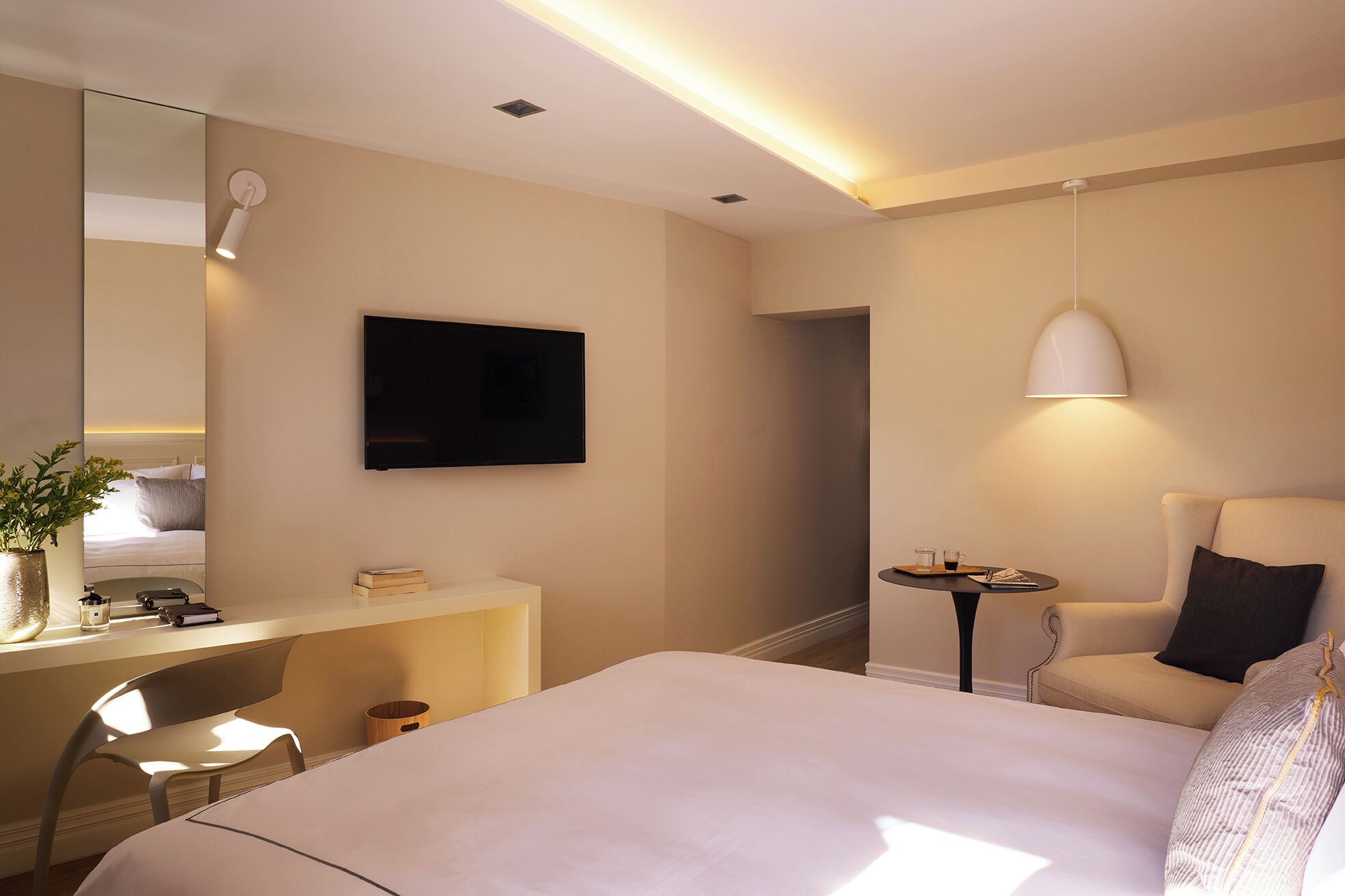 Vrachos Athens Suites