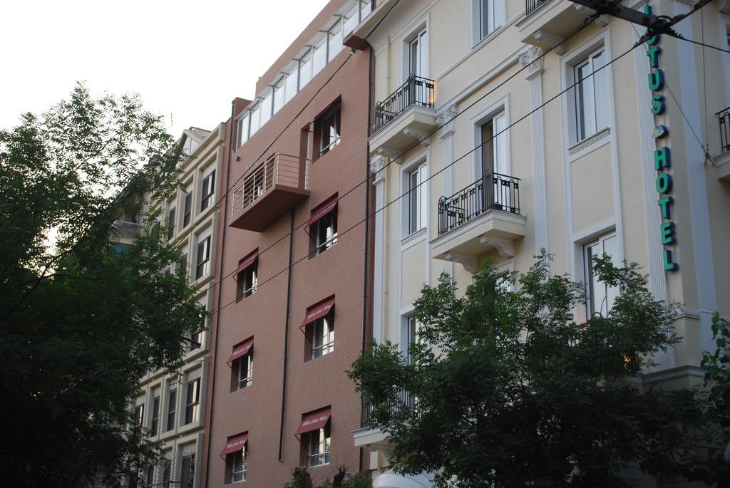 White Lotus Hotel