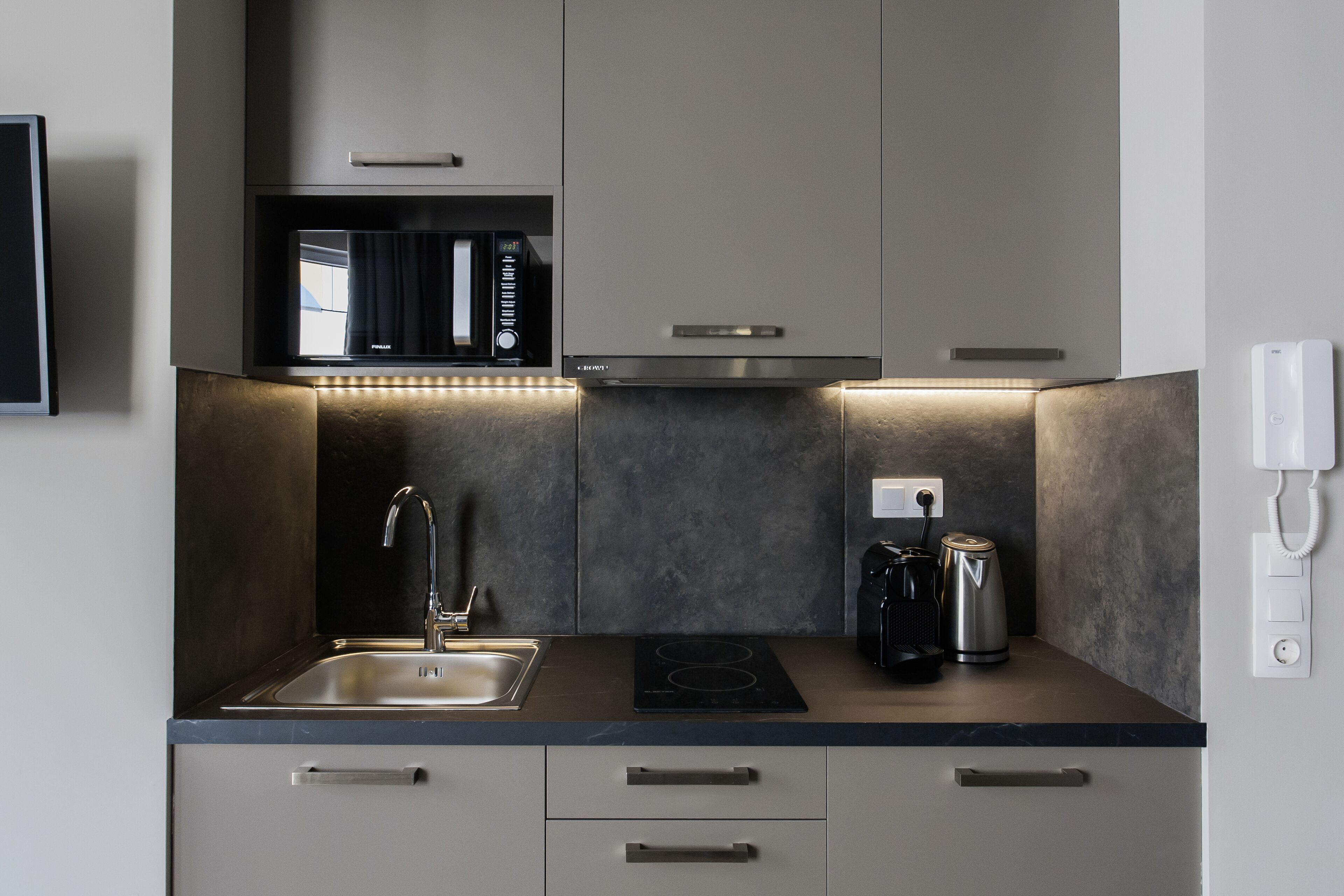 WYZ Athens Apartments by Upstreet