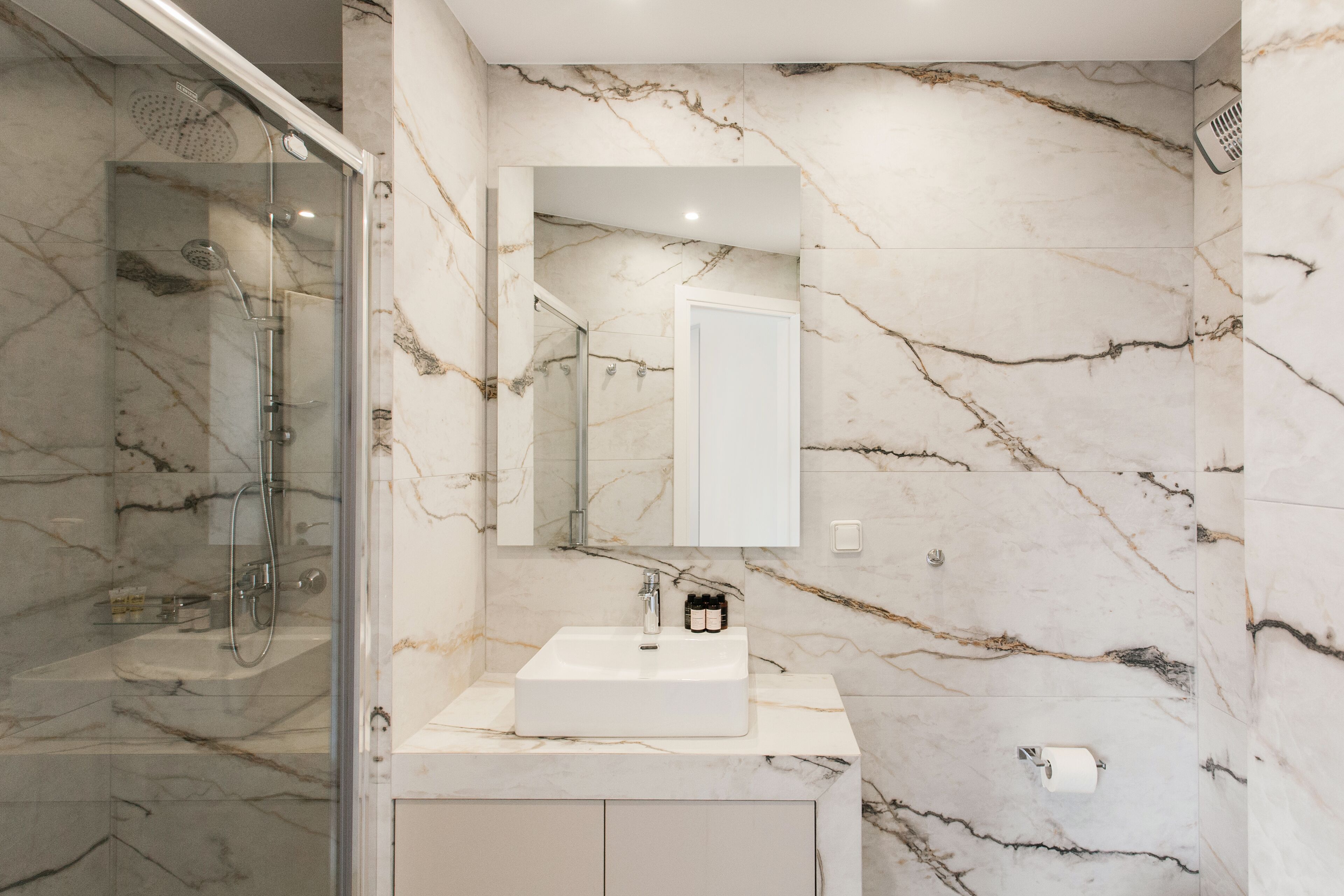 WYZ Athens Apartments by Upstreet
