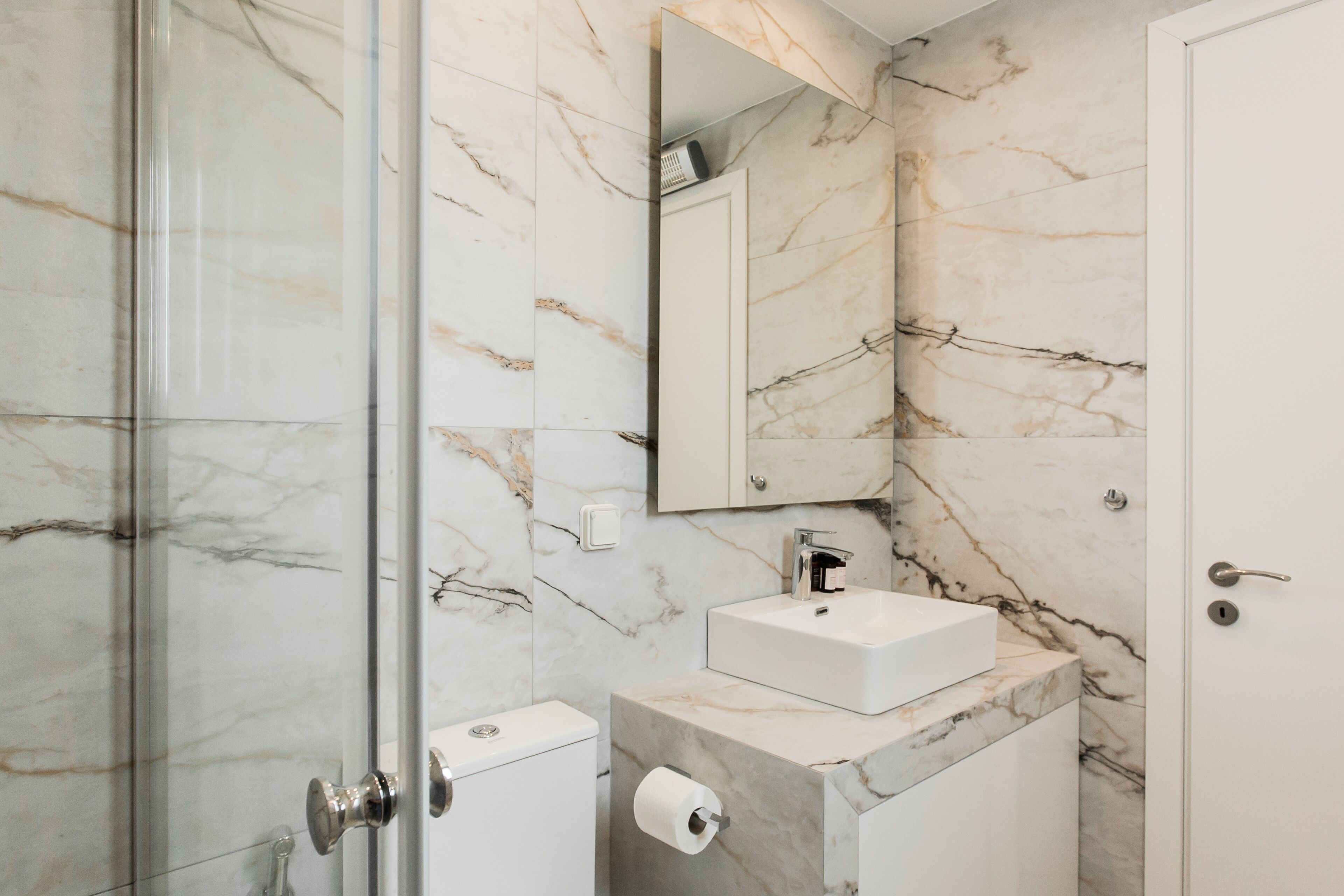 WYZ Athens Apartments by Upstreet