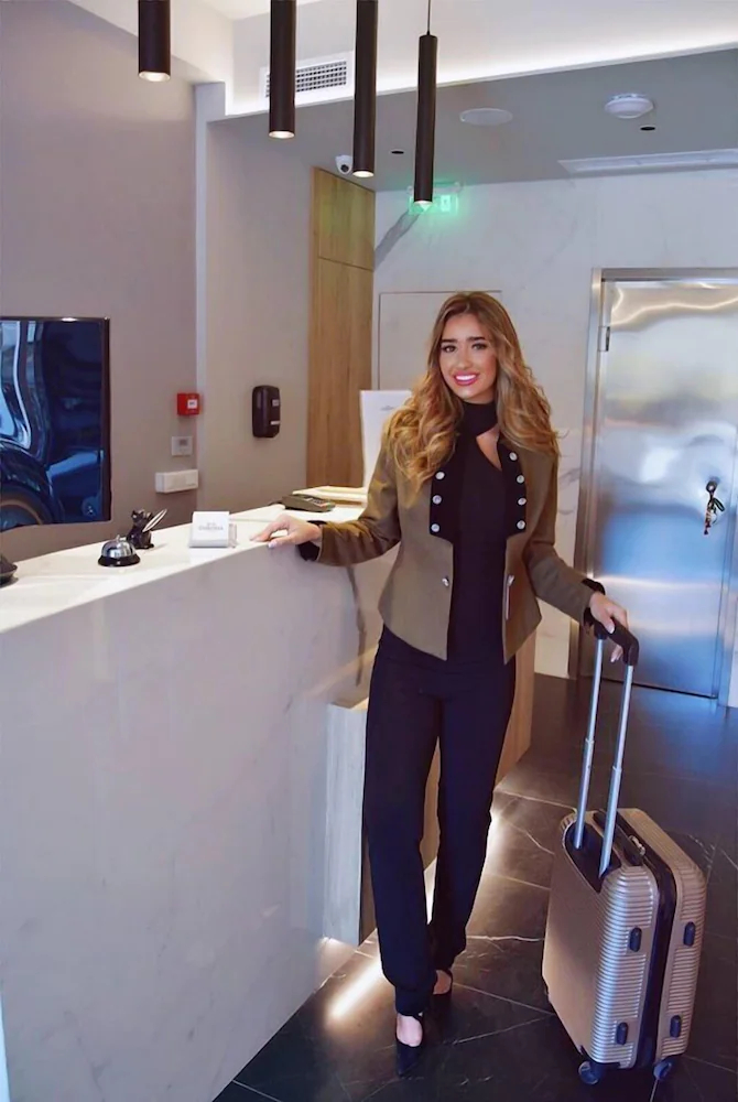 Chroma Fashion Rooms & Apartments