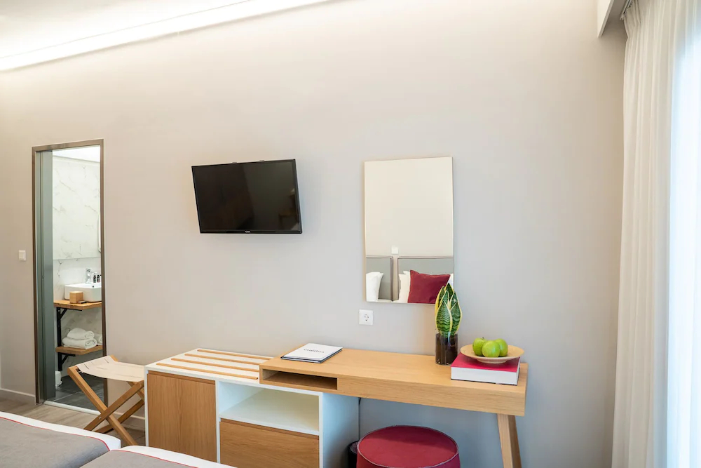 Chroma Fashion Rooms & Apartments