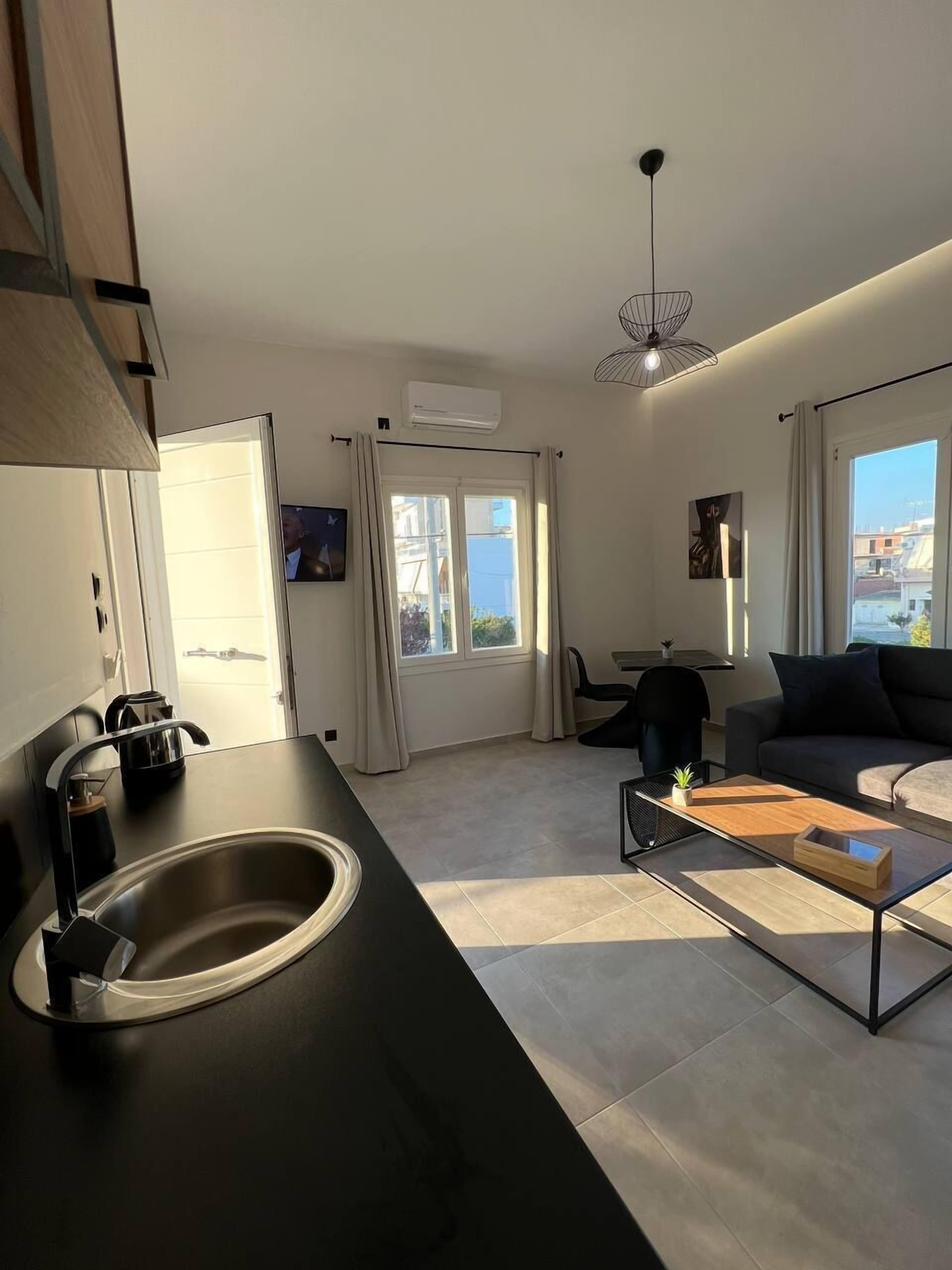 Elefsinian Mysteries Apartments